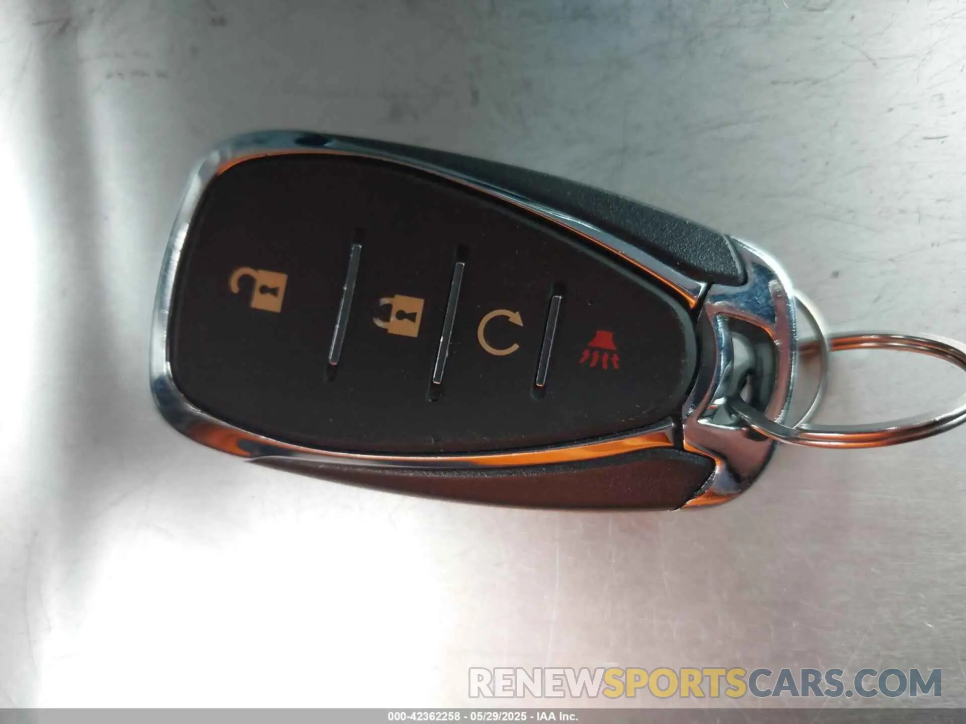 11 Photograph of a damaged car KL77LJE24RC146450 CHEVROLET TRAX 2024