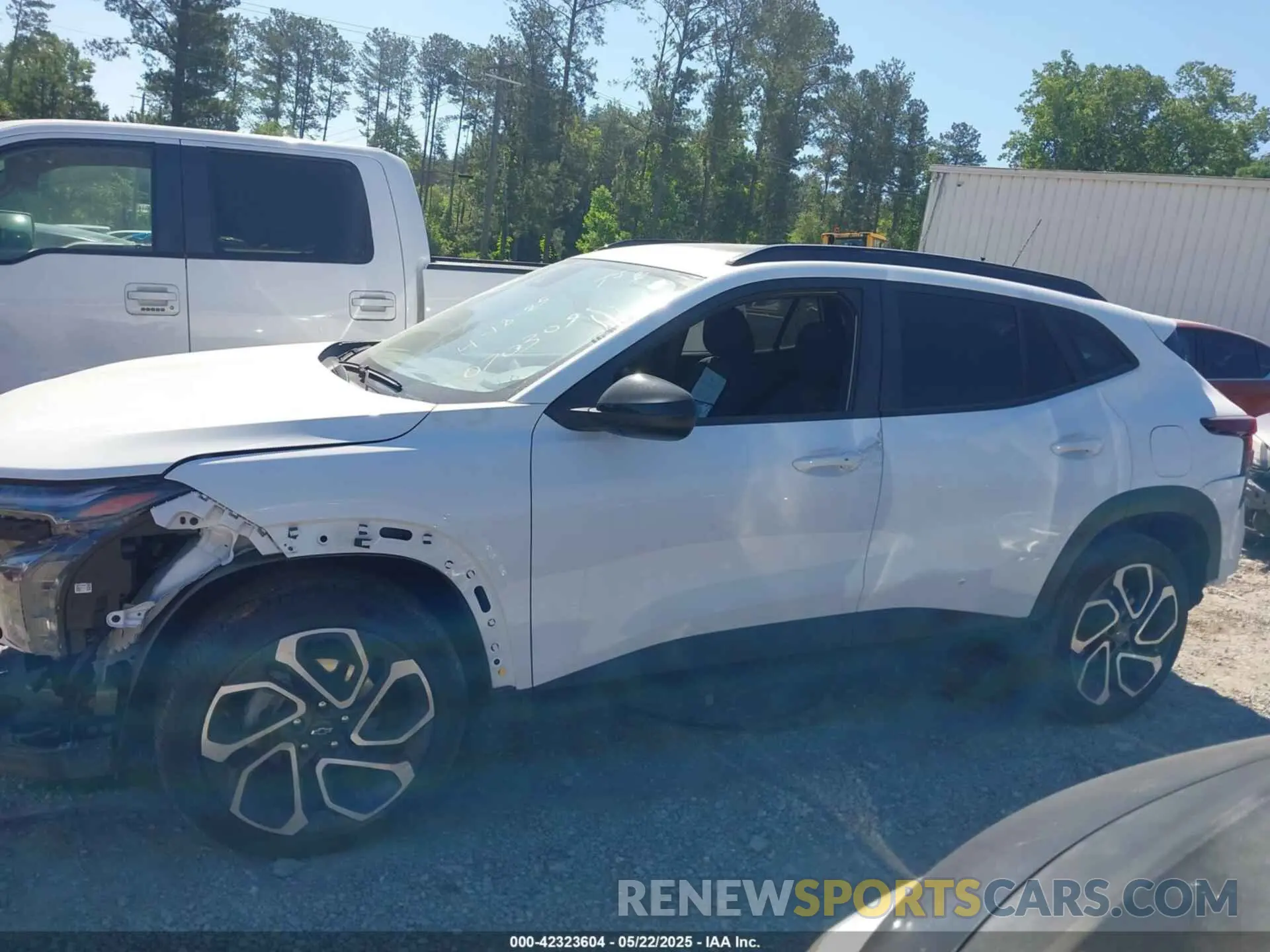 15 Photograph of a damaged car KL77LJE26RC070309 CHEVROLET TRAX 2024