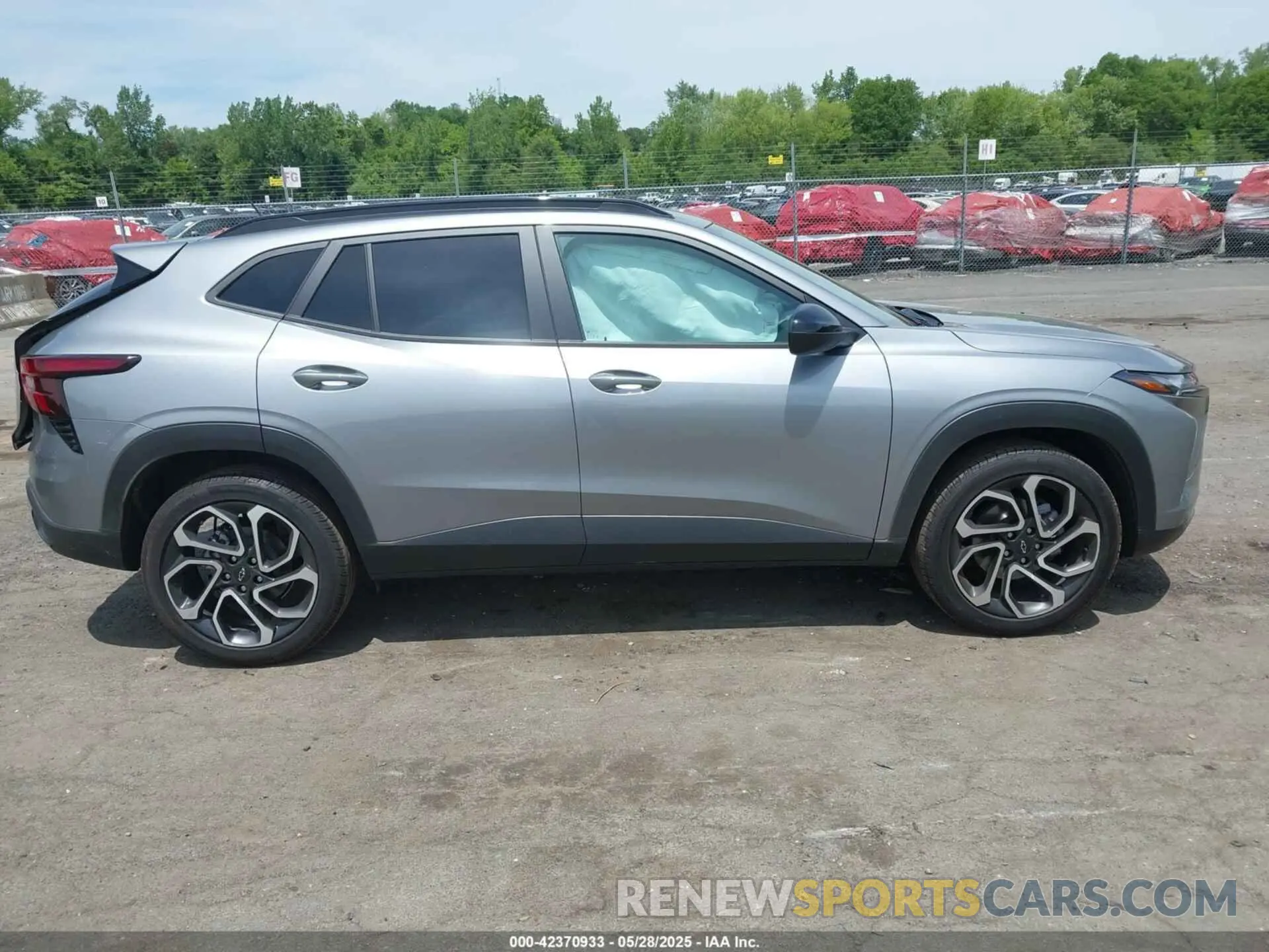 13 Photograph of a damaged car KL77LJE26RC221603 CHEVROLET TRAX 2024