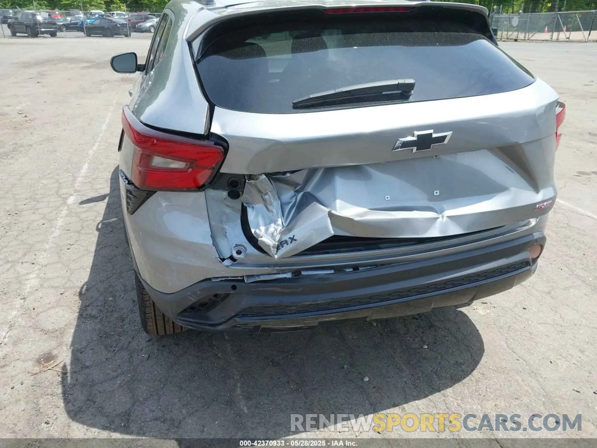 6 Photograph of a damaged car KL77LJE26RC221603 CHEVROLET TRAX 2024