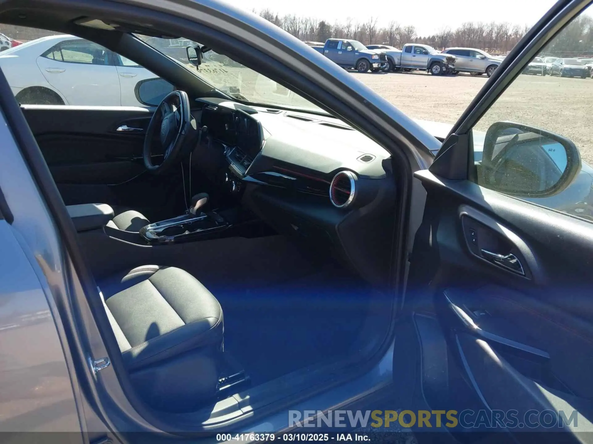 5 Photograph of a damaged car KL77LJE27RC210948 CHEVROLET TRAX 2024