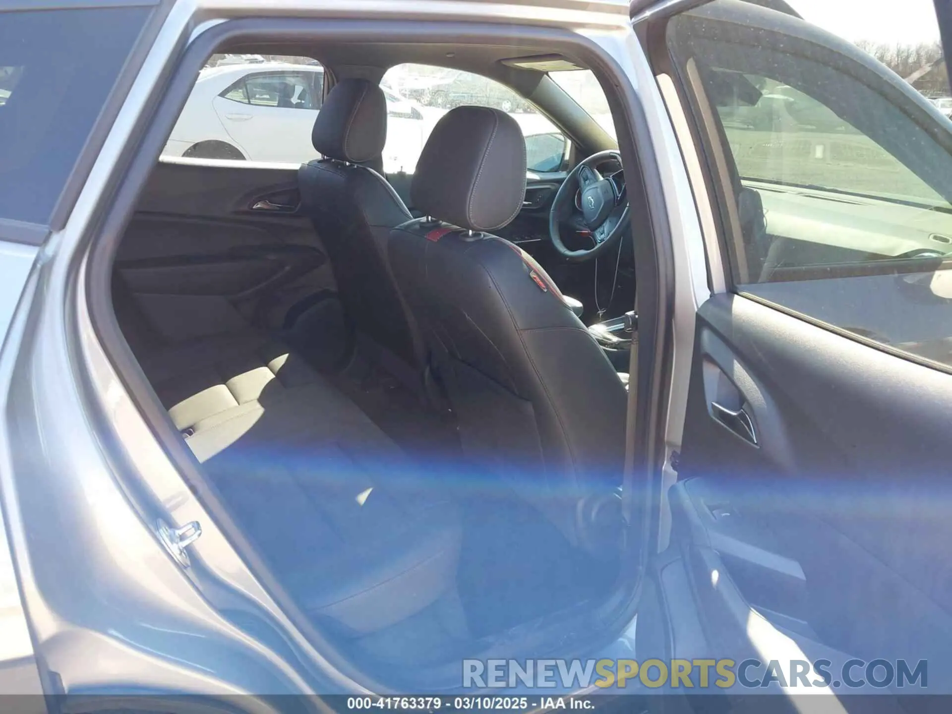 8 Photograph of a damaged car KL77LJE27RC210948 CHEVROLET TRAX 2024