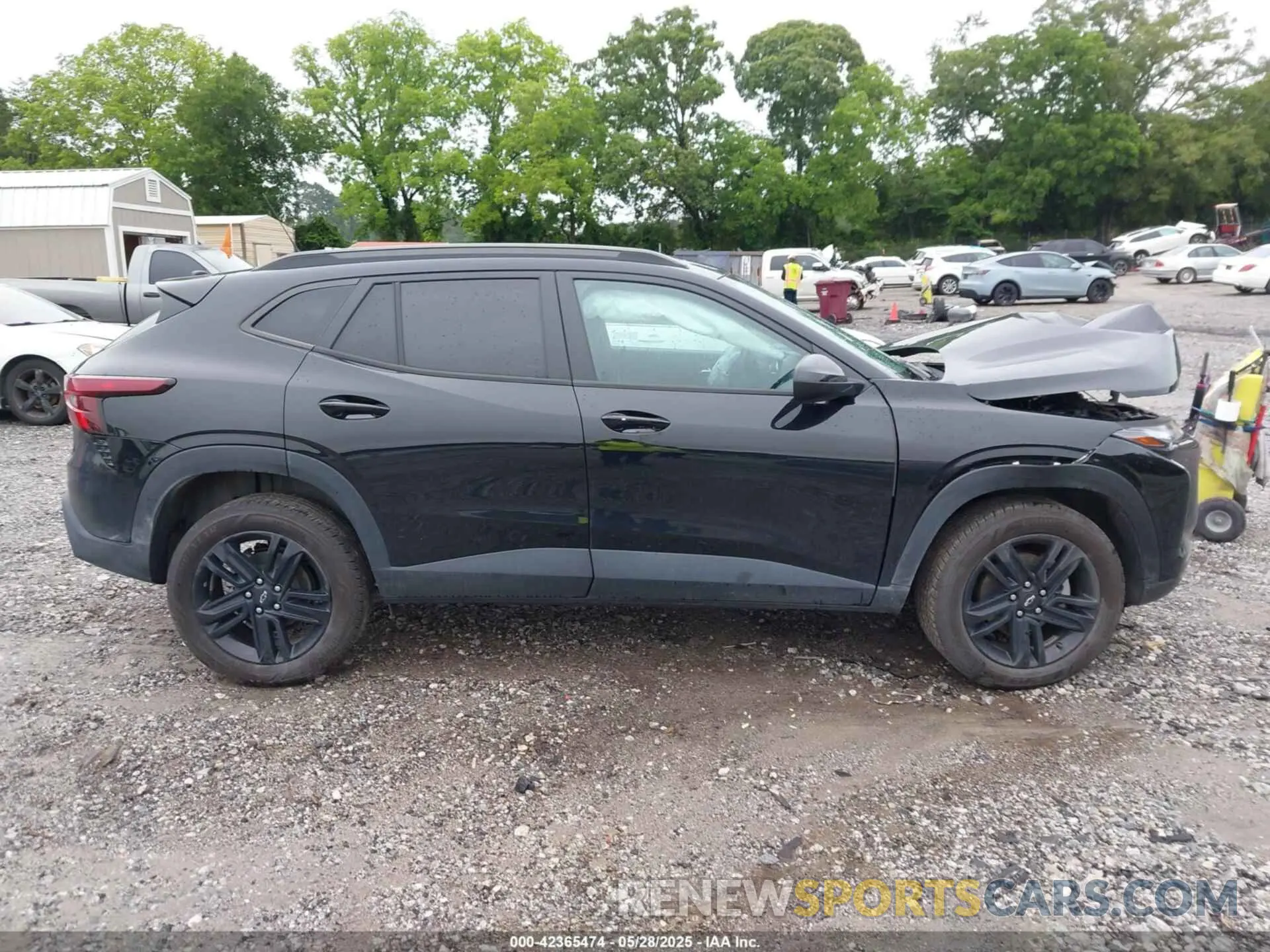 13 Photograph of a damaged car KL77LKE21RC023517 CHEVROLET TRAX 2024