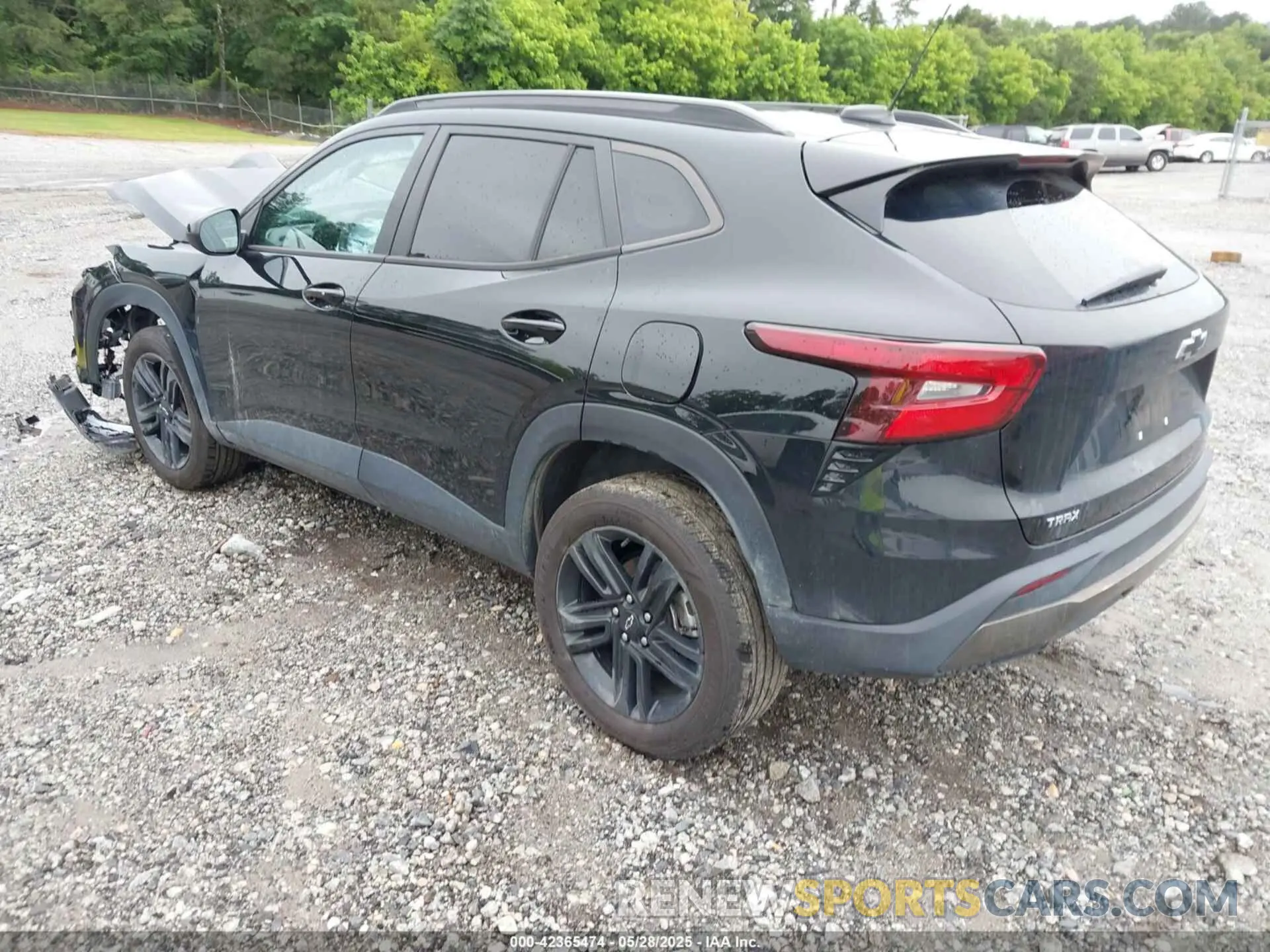 3 Photograph of a damaged car KL77LKE21RC023517 CHEVROLET TRAX 2024