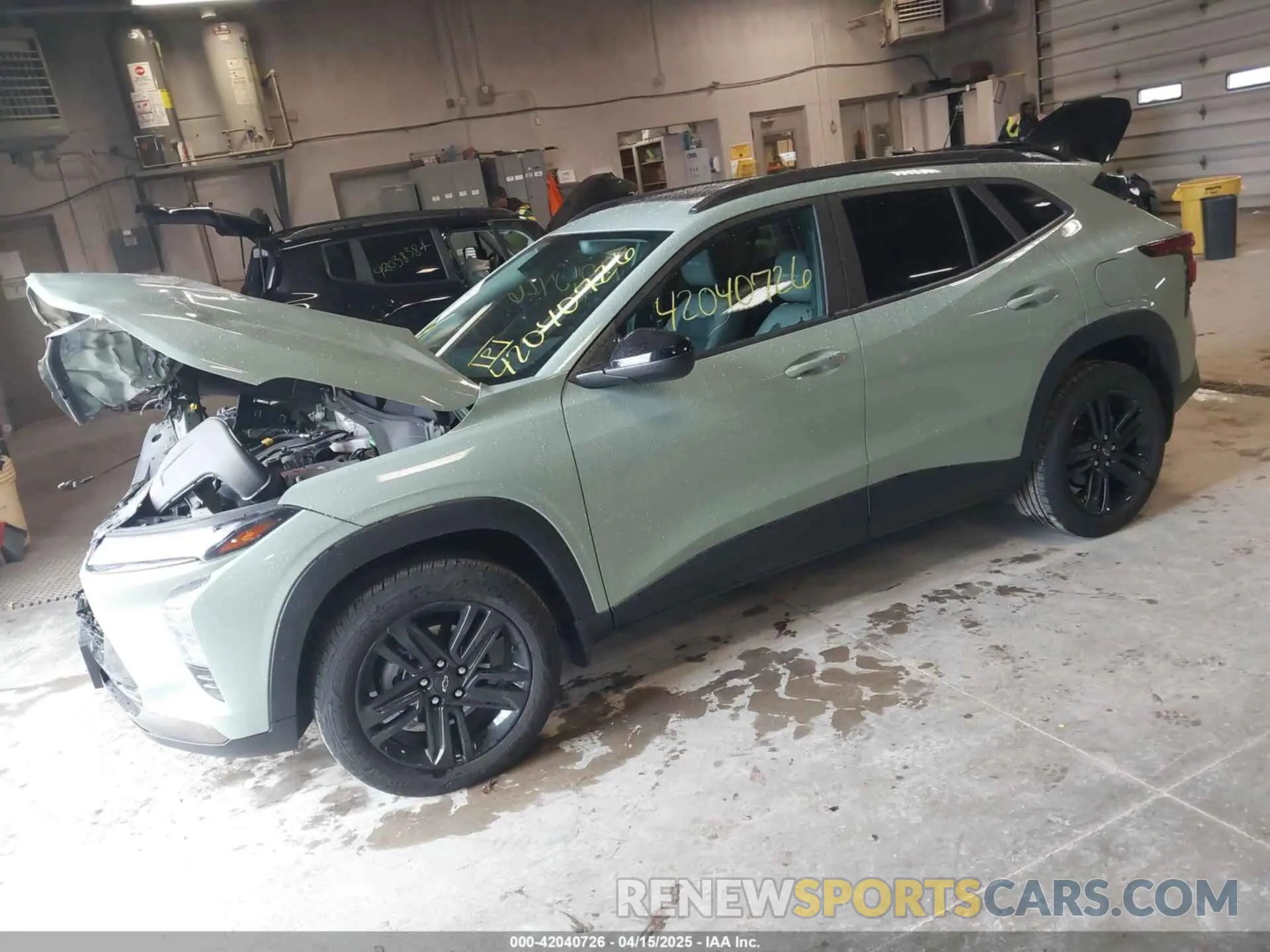 2 Photograph of a damaged car KL77LKE21RC111239 CHEVROLET TRAX 2024