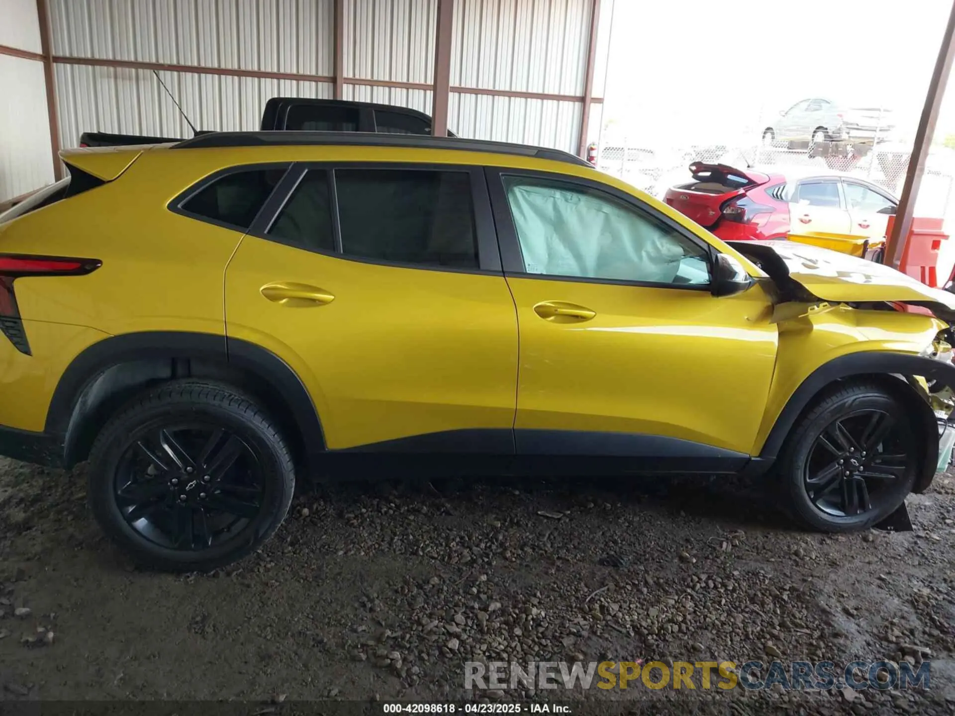 14 Photograph of a damaged car KL77LKE23RC013944 CHEVROLET TRAX 2024