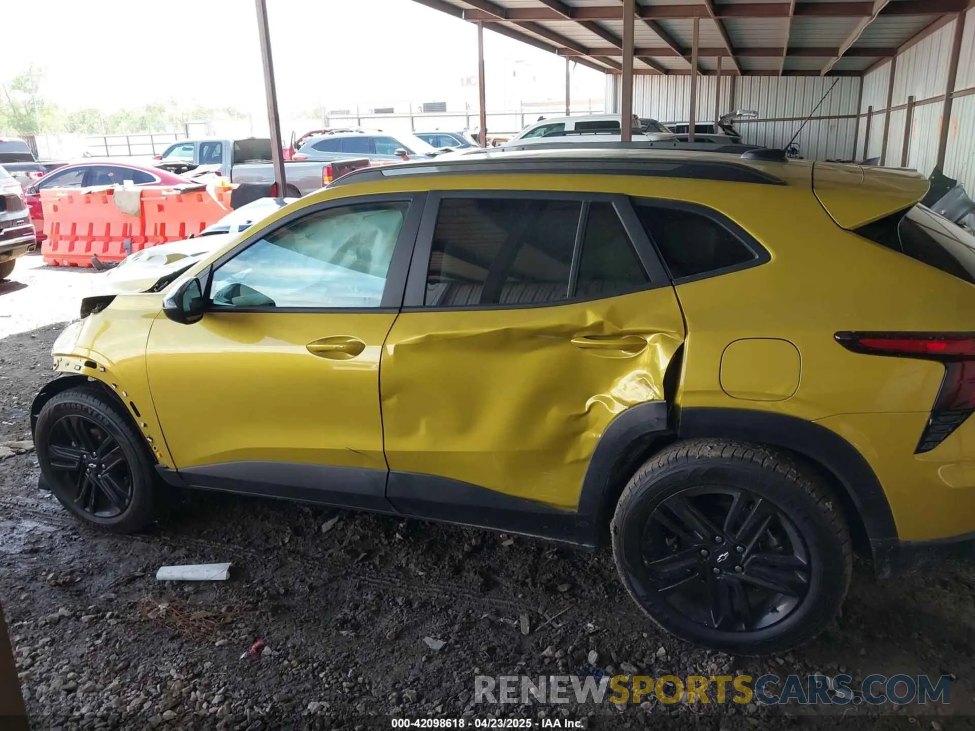 15 Photograph of a damaged car KL77LKE23RC013944 CHEVROLET TRAX 2024