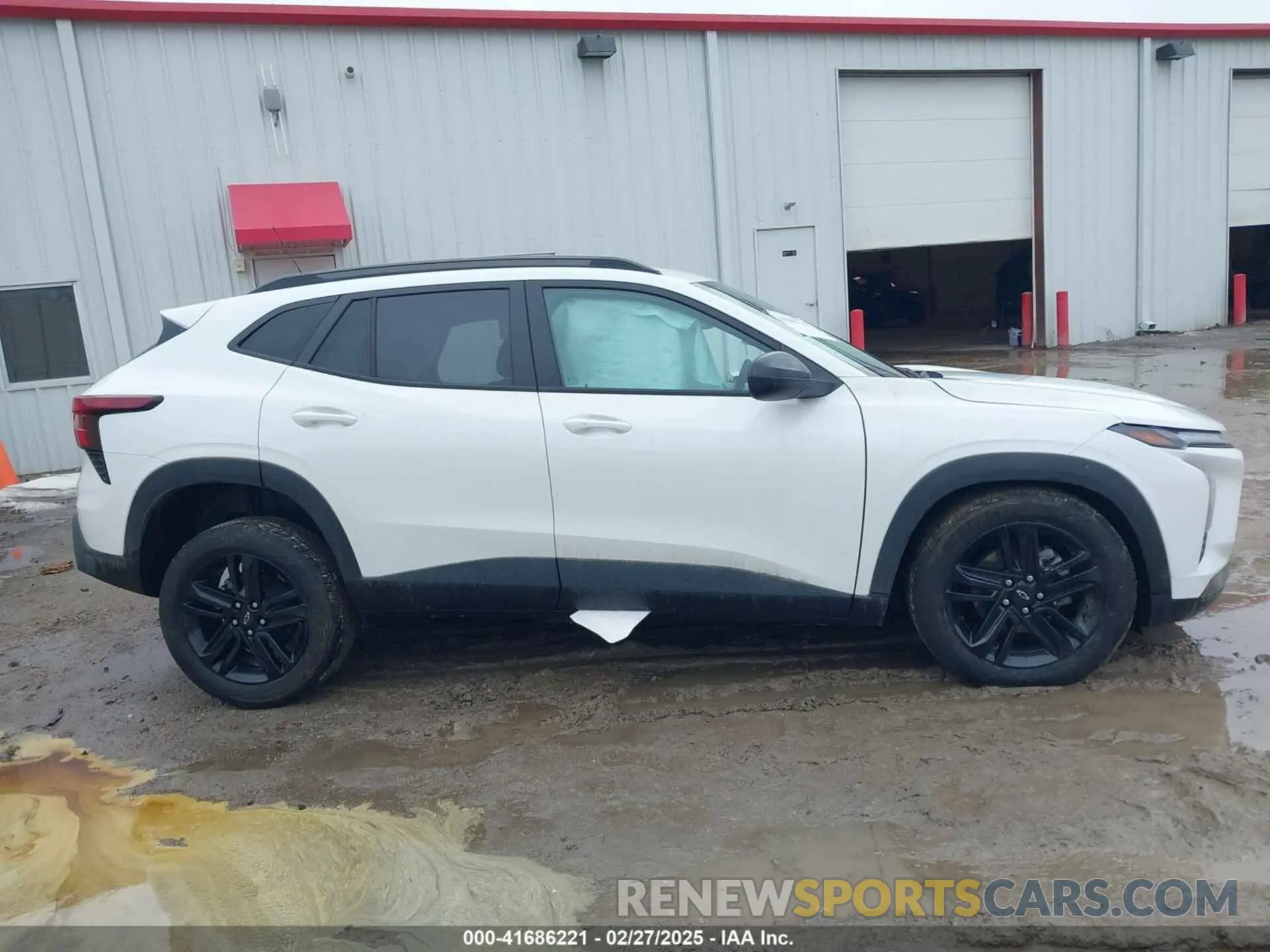 14 Photograph of a damaged car KL77LKE26RC177687 CHEVROLET TRAX 2024