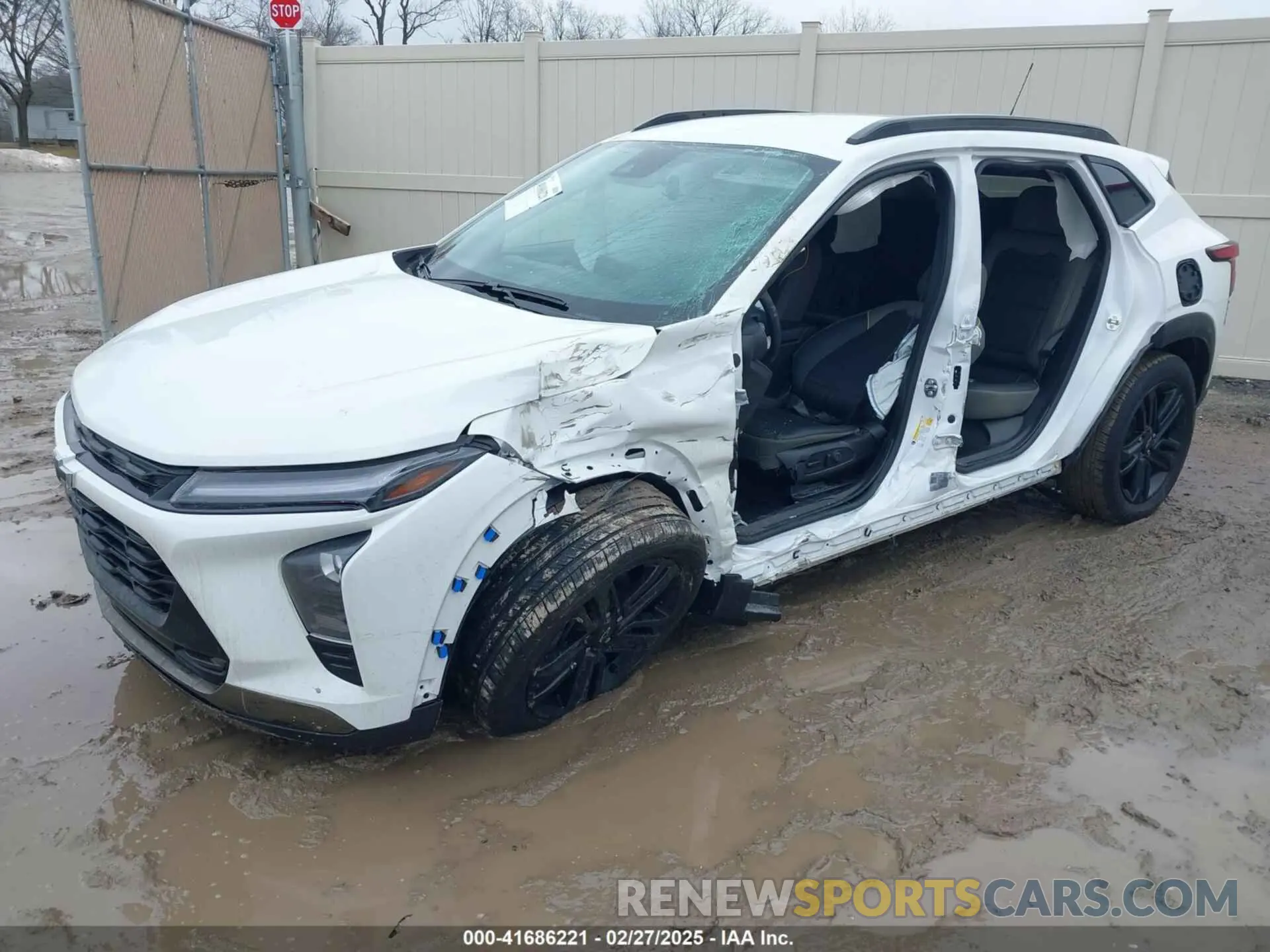 2 Photograph of a damaged car KL77LKE26RC177687 CHEVROLET TRAX 2024