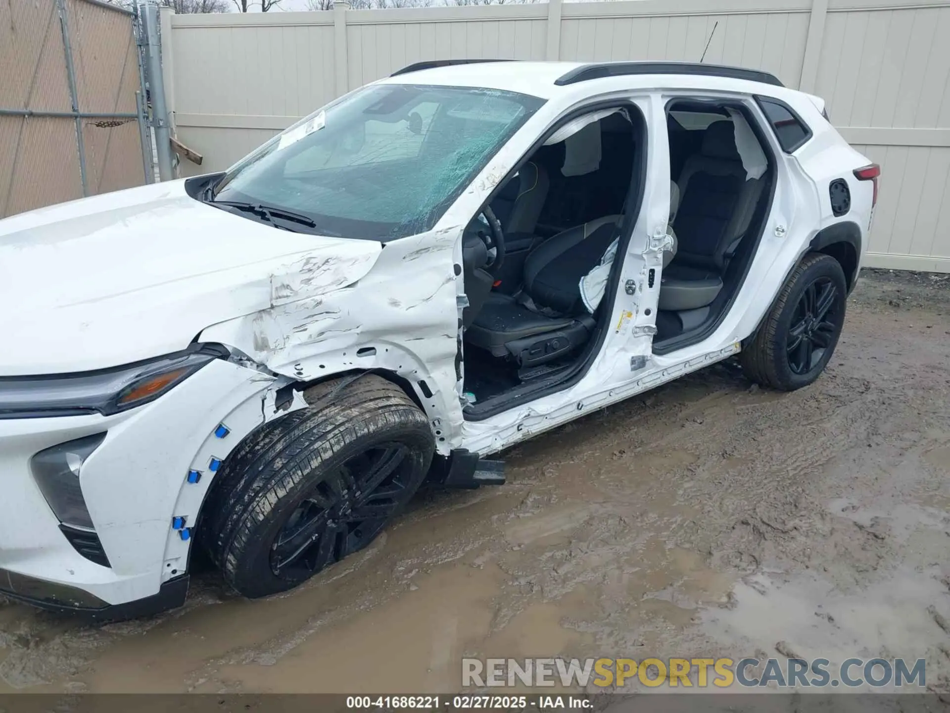 6 Photograph of a damaged car KL77LKE26RC177687 CHEVROLET TRAX 2024