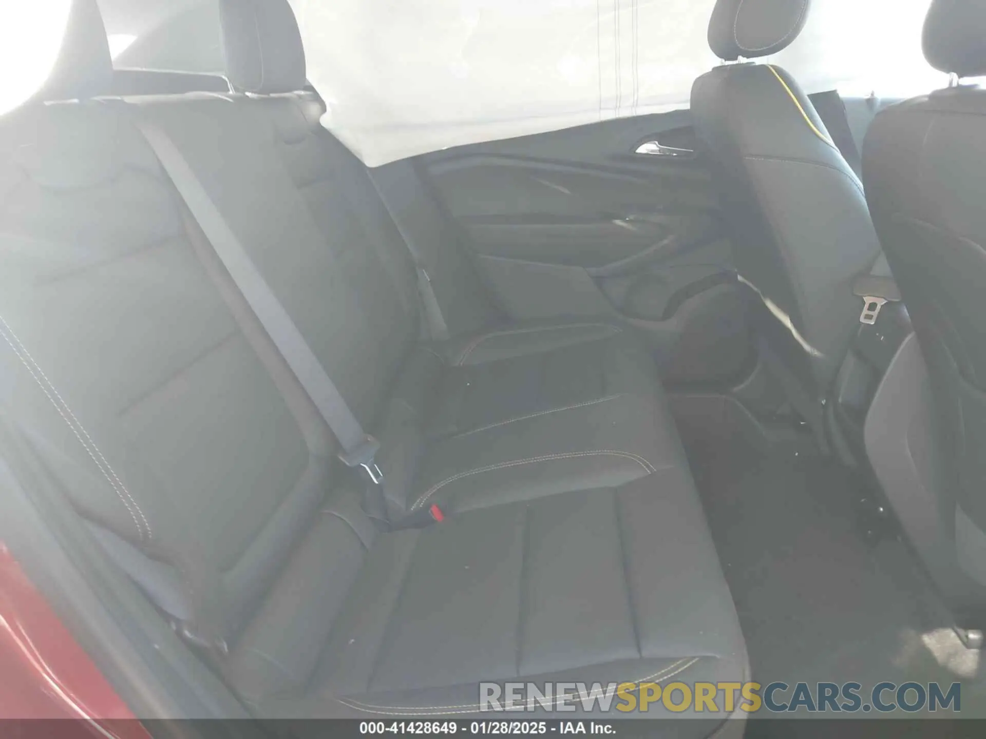 8 Photograph of a damaged car KL77LKE28RC182759 CHEVROLET TRAX 2024