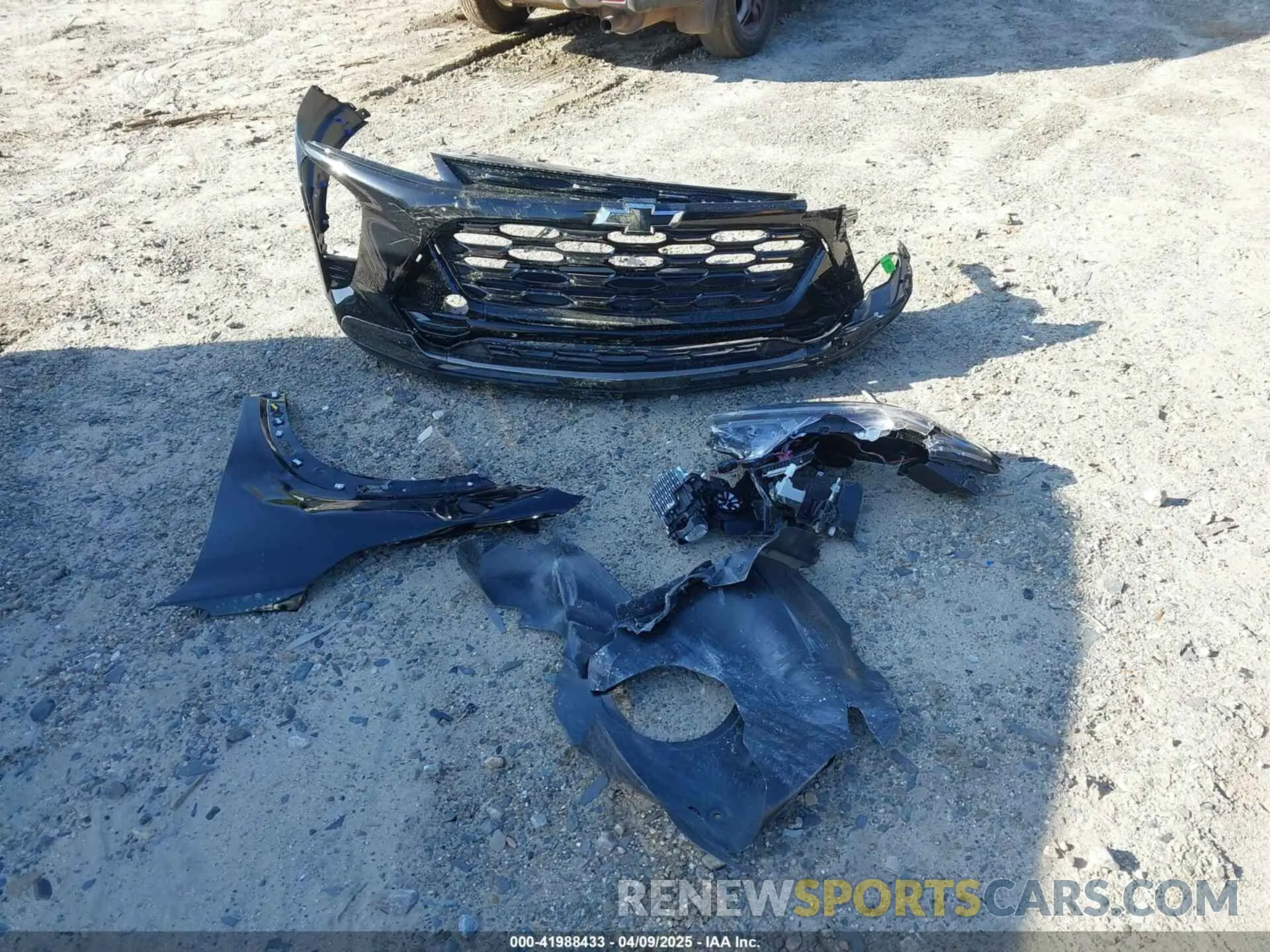 12 Photograph of a damaged car KL77LKE29RC100781 CHEVROLET TRAX 2024