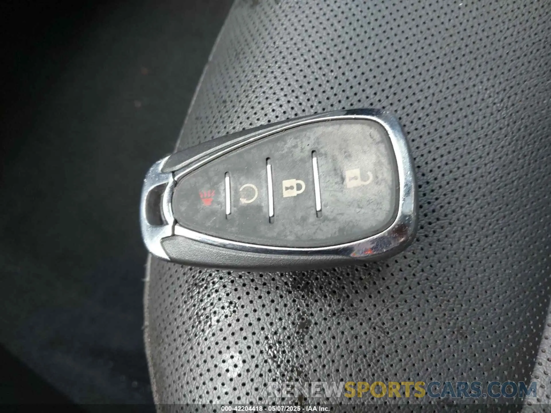 11 Photograph of a damaged car KL77LKE29RC112025 CHEVROLET TRAX 2024