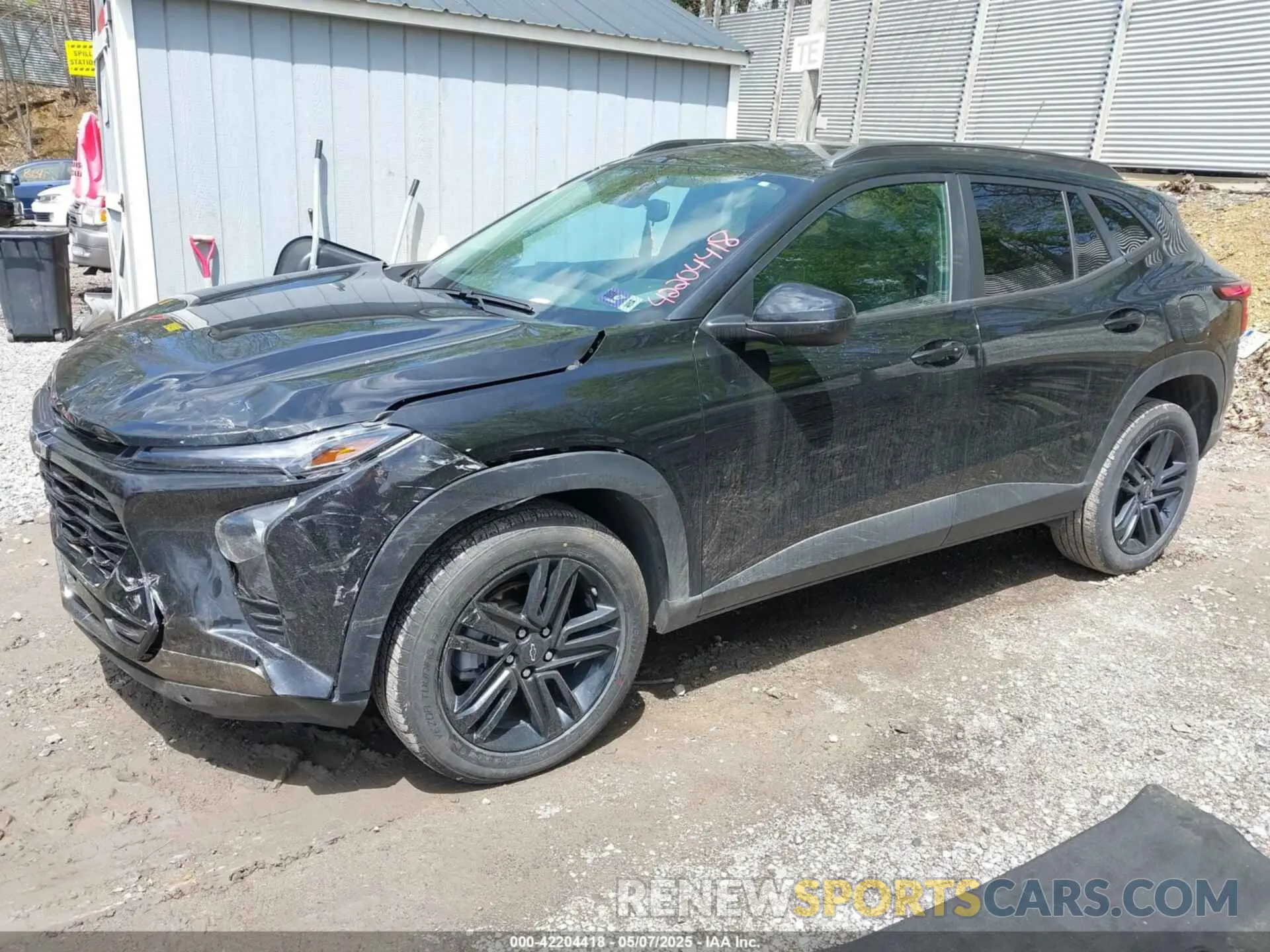 2 Photograph of a damaged car KL77LKE29RC112025 CHEVROLET TRAX 2024