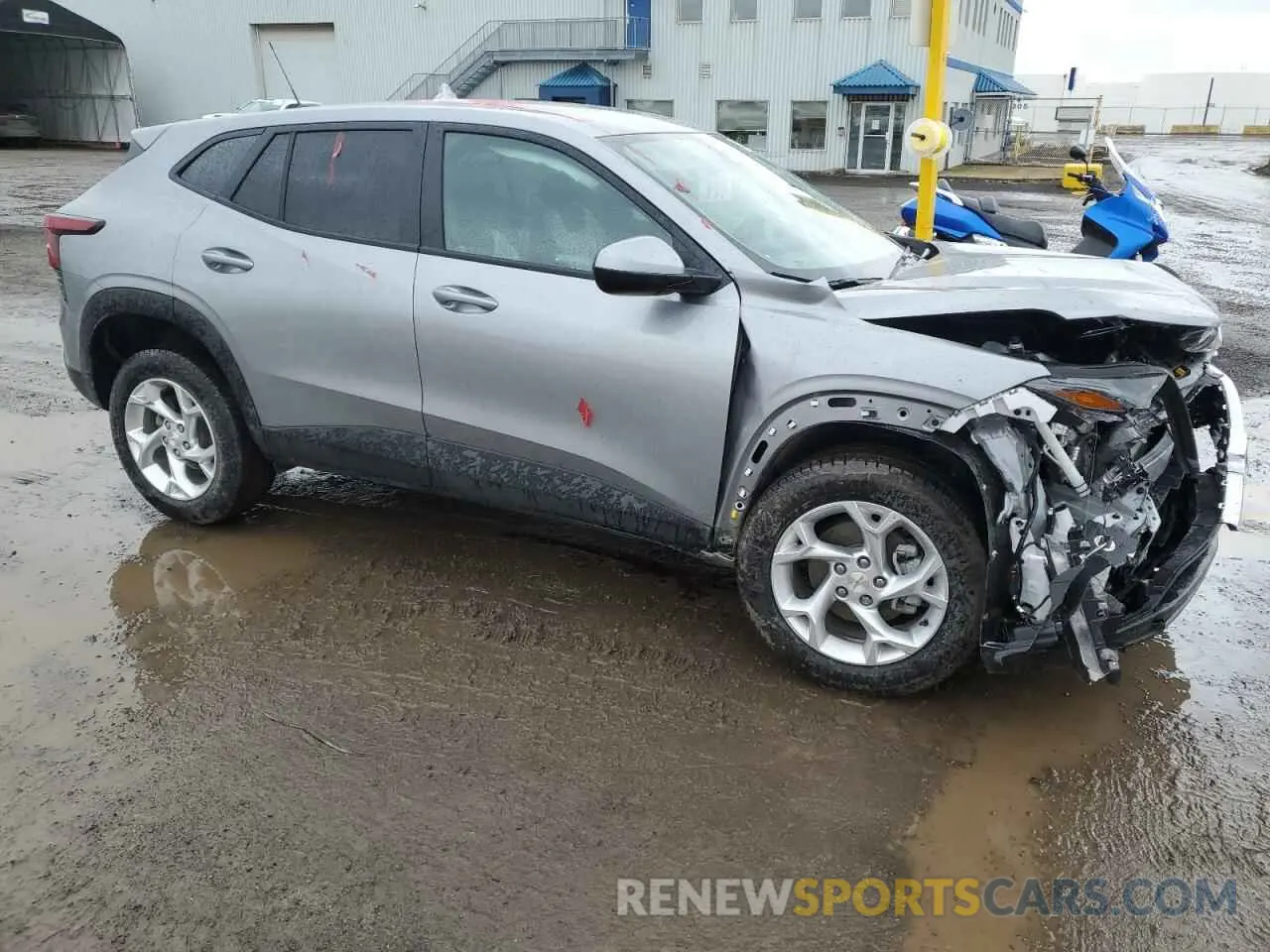 4 Photograph of a damaged car KL77LFE28SC116578 CHEVROLET TRAX 2025
