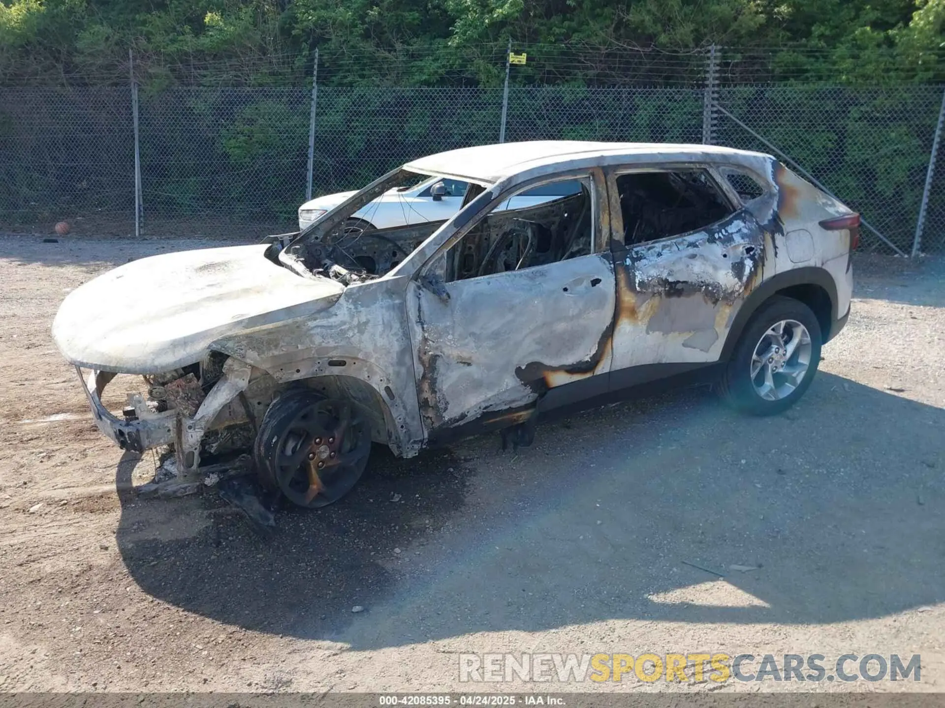 2 Photograph of a damaged car KL77LFEP0SC001677 CHEVROLET TRAX 2025