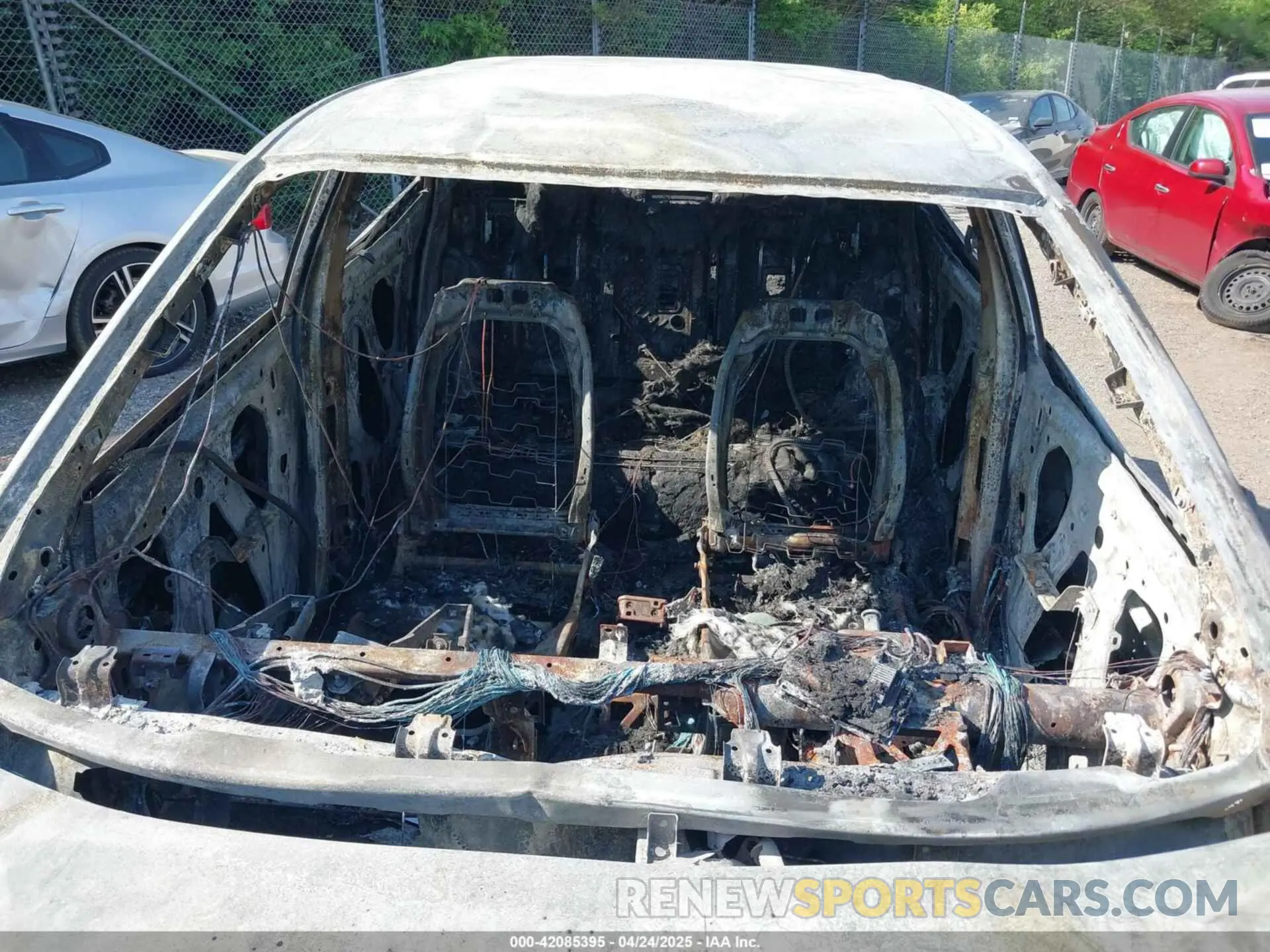 6 Photograph of a damaged car KL77LFEP0SC001677 CHEVROLET TRAX 2025
