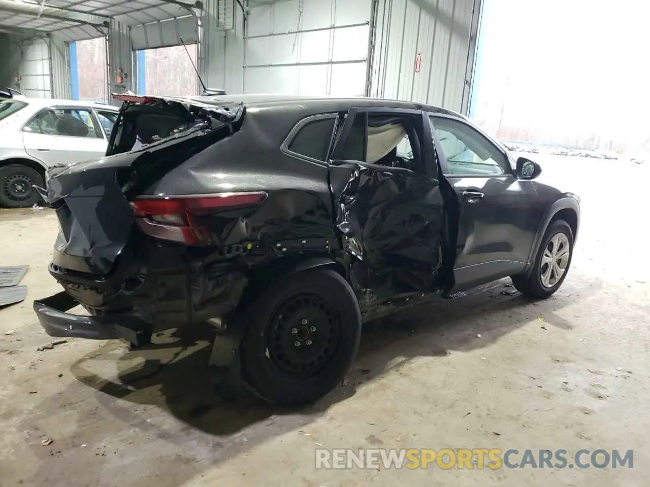 3 Photograph of a damaged car KL77LFEP0SC094524 CHEVROLET TRAX 2025