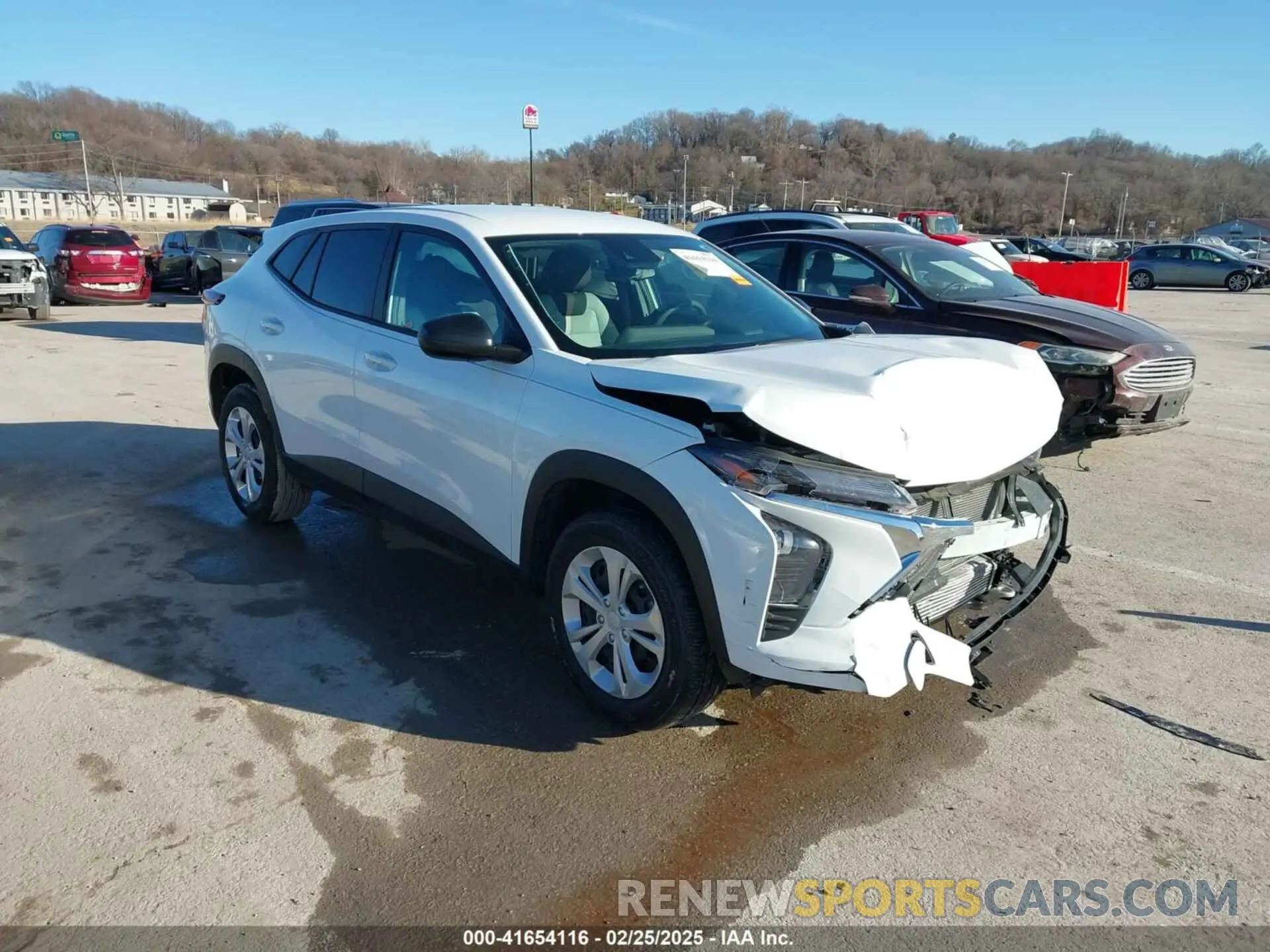 1 Photograph of a damaged car KL77LFEP1SC004863 CHEVROLET TRAX 2025