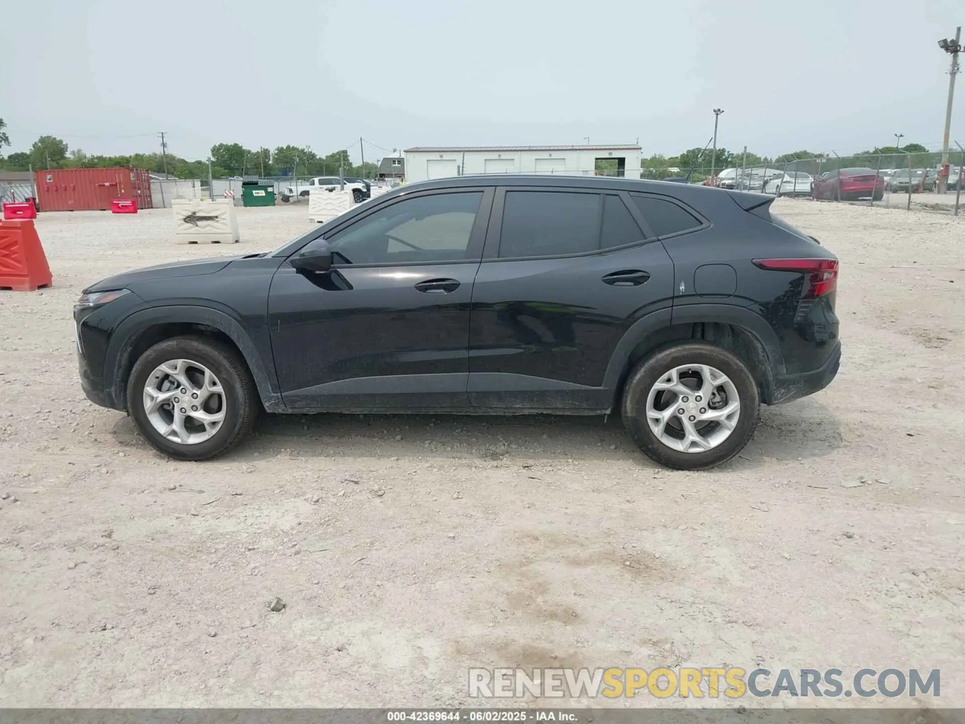 14 Photograph of a damaged car KL77LFEP1SC089851 CHEVROLET TRAX 2025