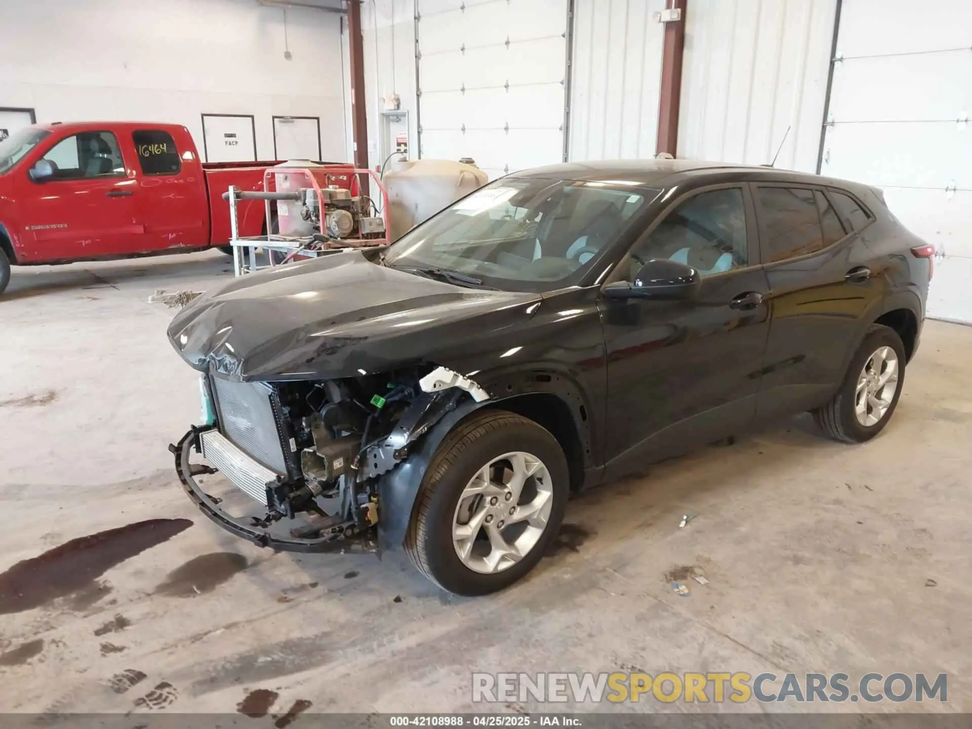 2 Photograph of a damaged car KL77LFEP1SC139003 CHEVROLET TRAX 2025
