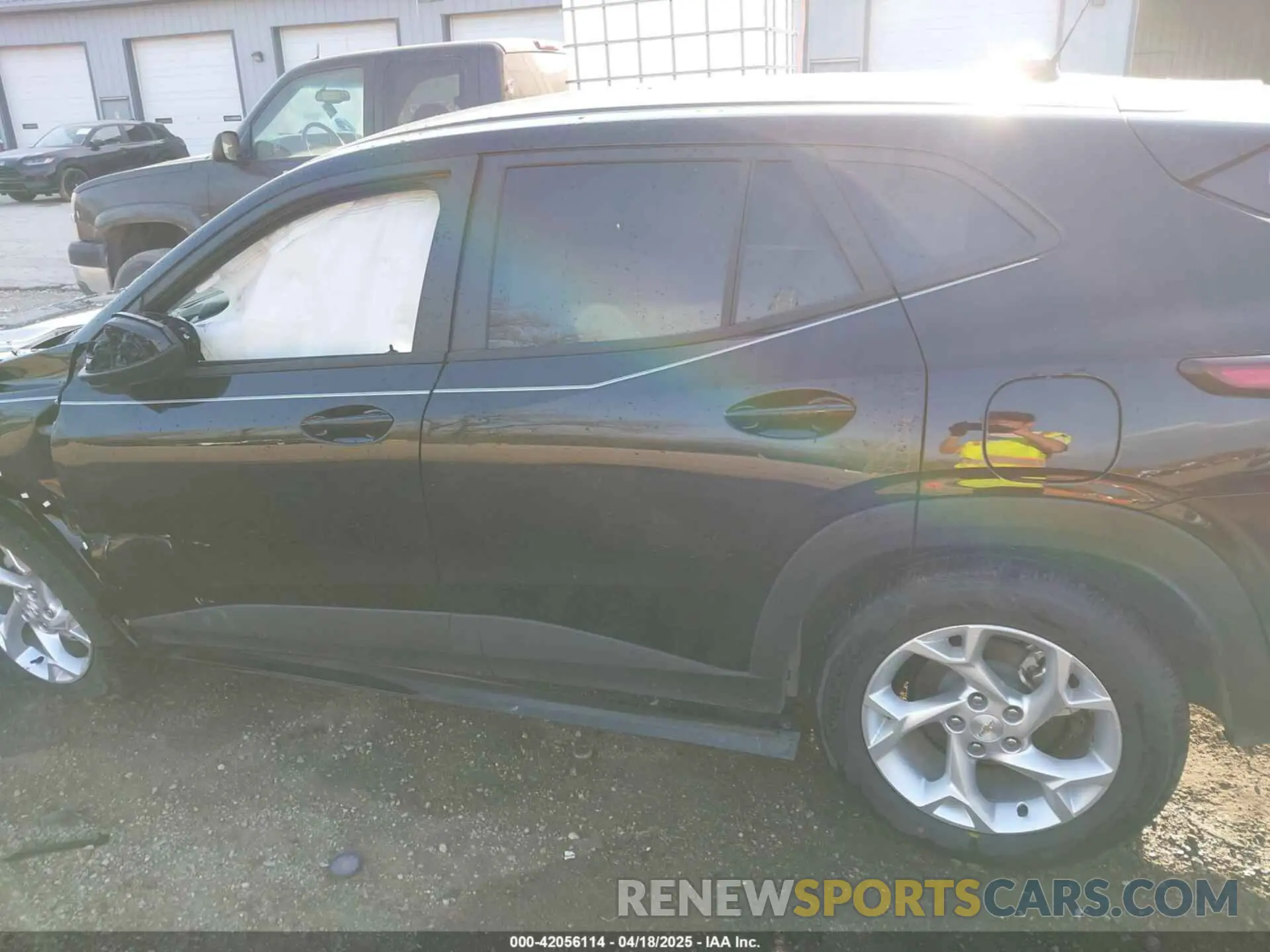 13 Photograph of a damaged car KL77LFEP1SC183504 CHEVROLET TRAX 2025