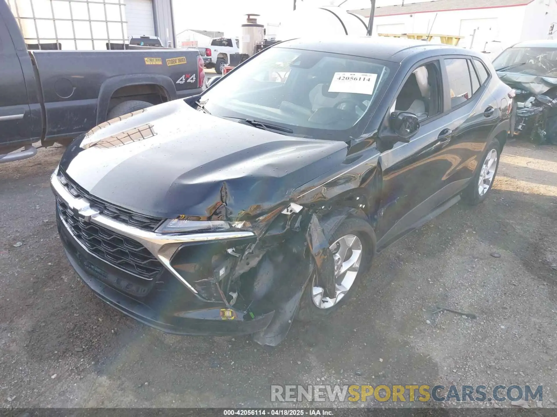 6 Photograph of a damaged car KL77LFEP1SC183504 CHEVROLET TRAX 2025