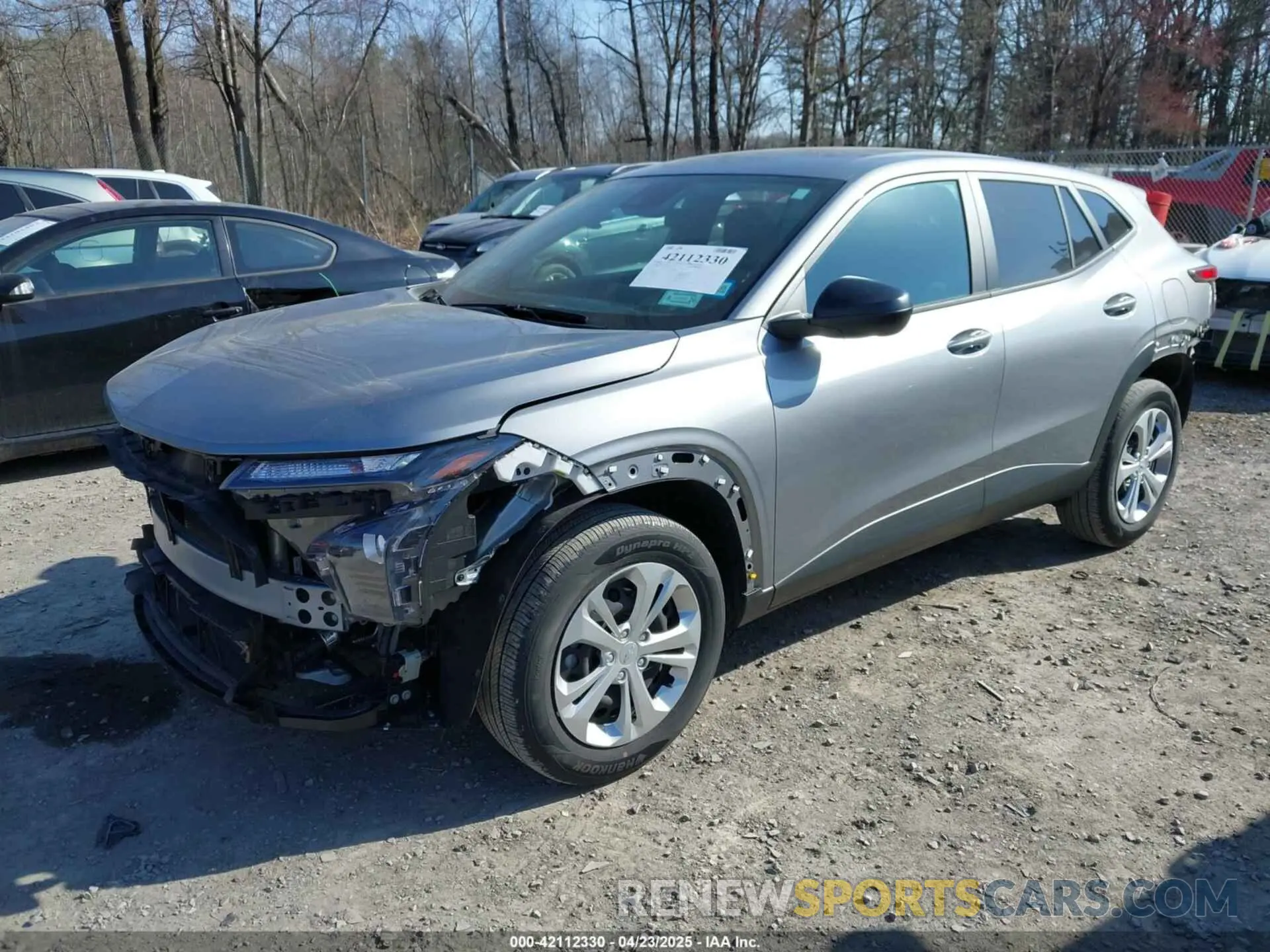 2 Photograph of a damaged car KL77LFEP2SC055126 CHEVROLET TRAX 2025