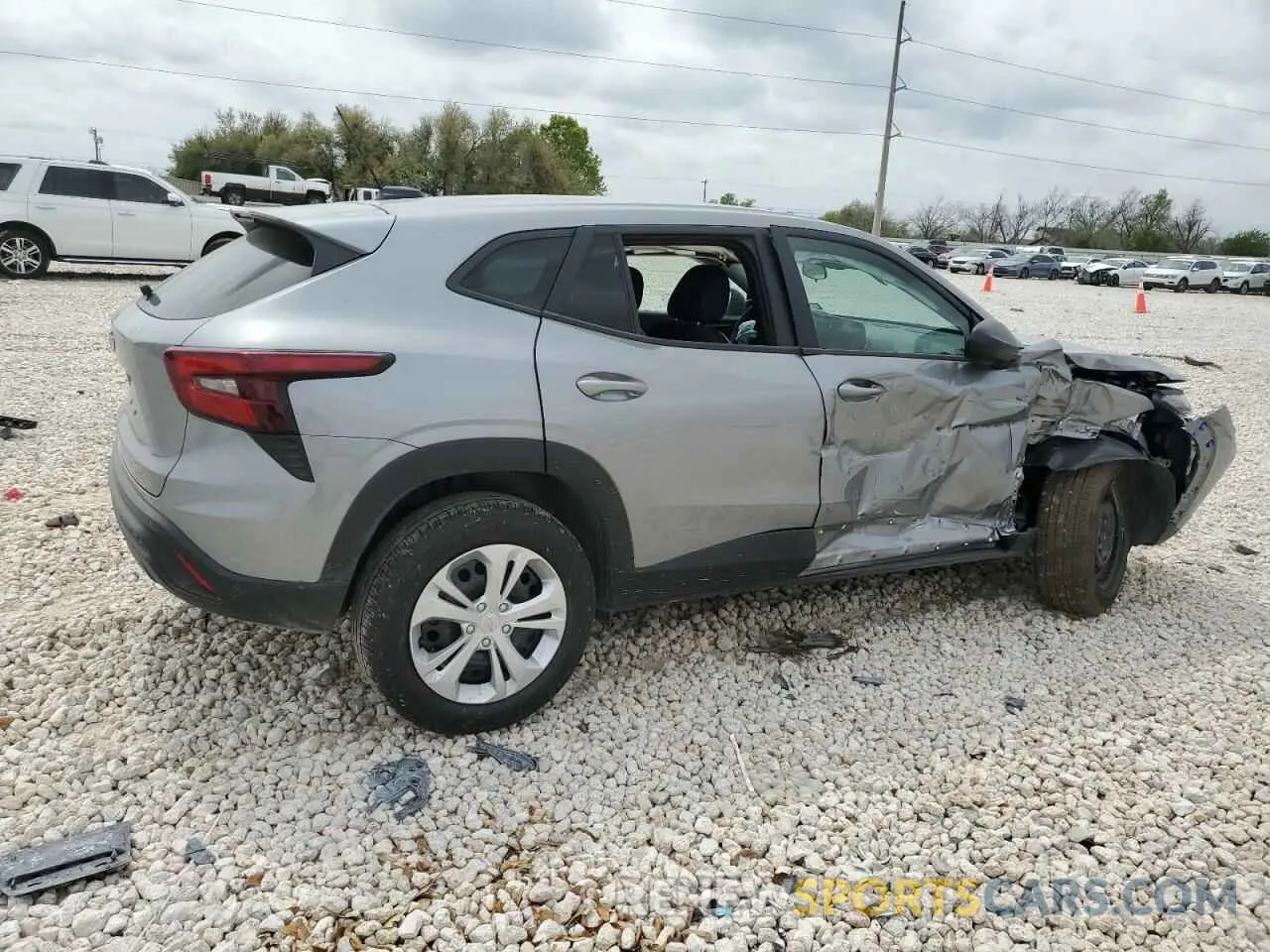 3 Photograph of a damaged car KL77LFEP2SC162757 CHEVROLET TRAX 2025