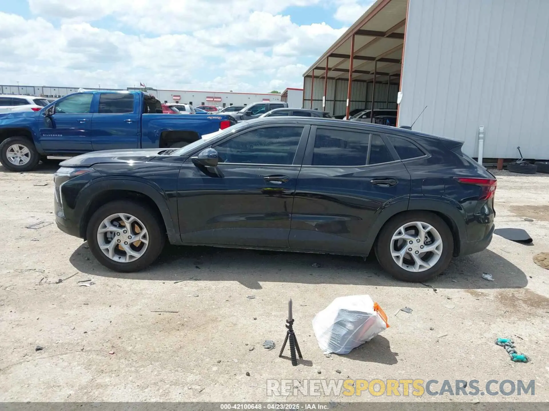 13 Photograph of a damaged car KL77LFEP2SC163973 CHEVROLET TRAX 2025