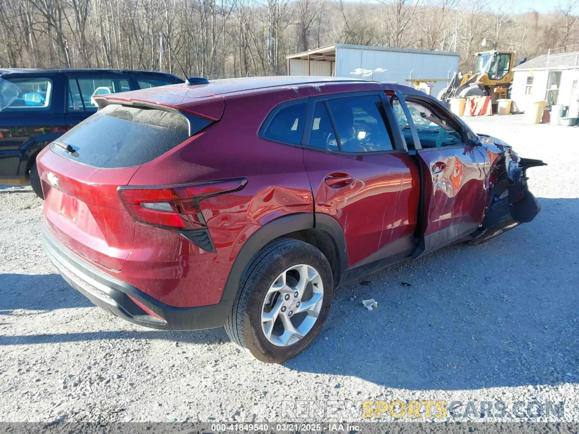 4 Photograph of a damaged car KL77LFEP3SC008512 CHEVROLET TRAX 2025