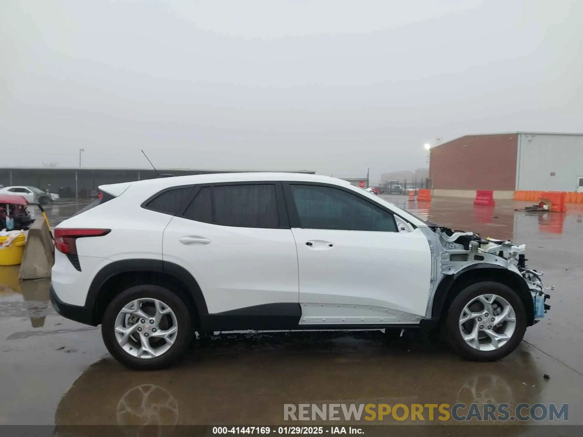 14 Photograph of a damaged car KL77LFEP3SC033782 CHEVROLET TRAX 2025