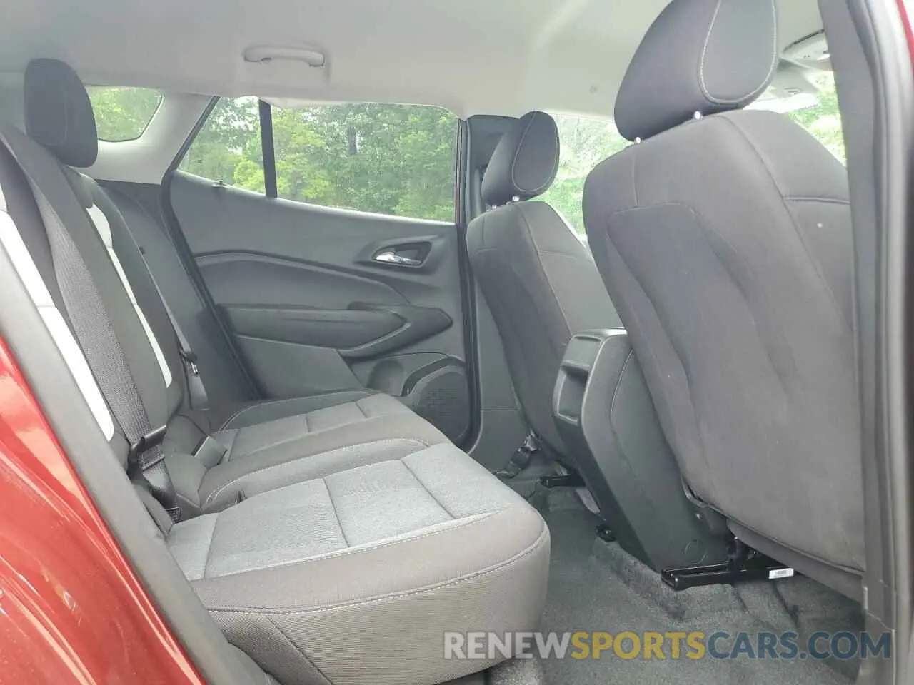 11 Photograph of a damaged car KL77LFEP3SC137978 CHEVROLET TRAX 2025
