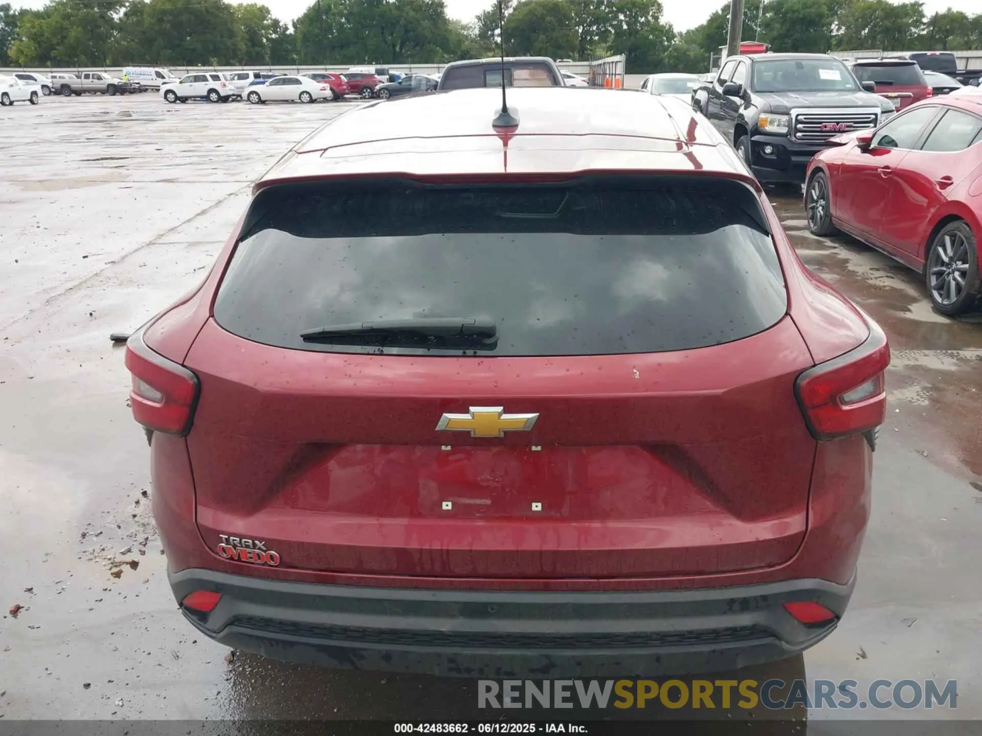 17 Photograph of a damaged car KL77LFEP4SC002055 CHEVROLET TRAX 2025