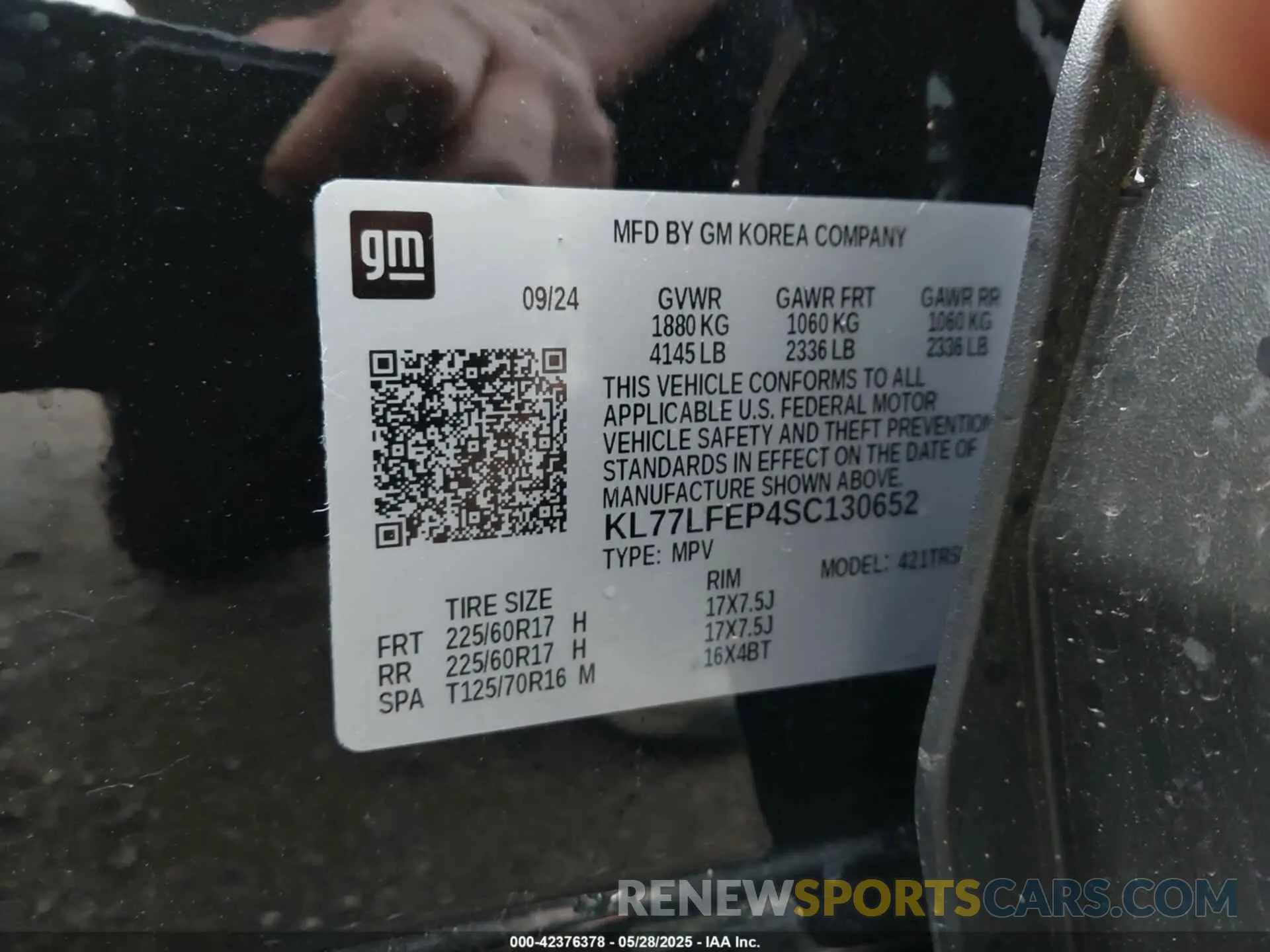 9 Photograph of a damaged car KL77LFEP4SC130652 CHEVROLET TRAX 2025