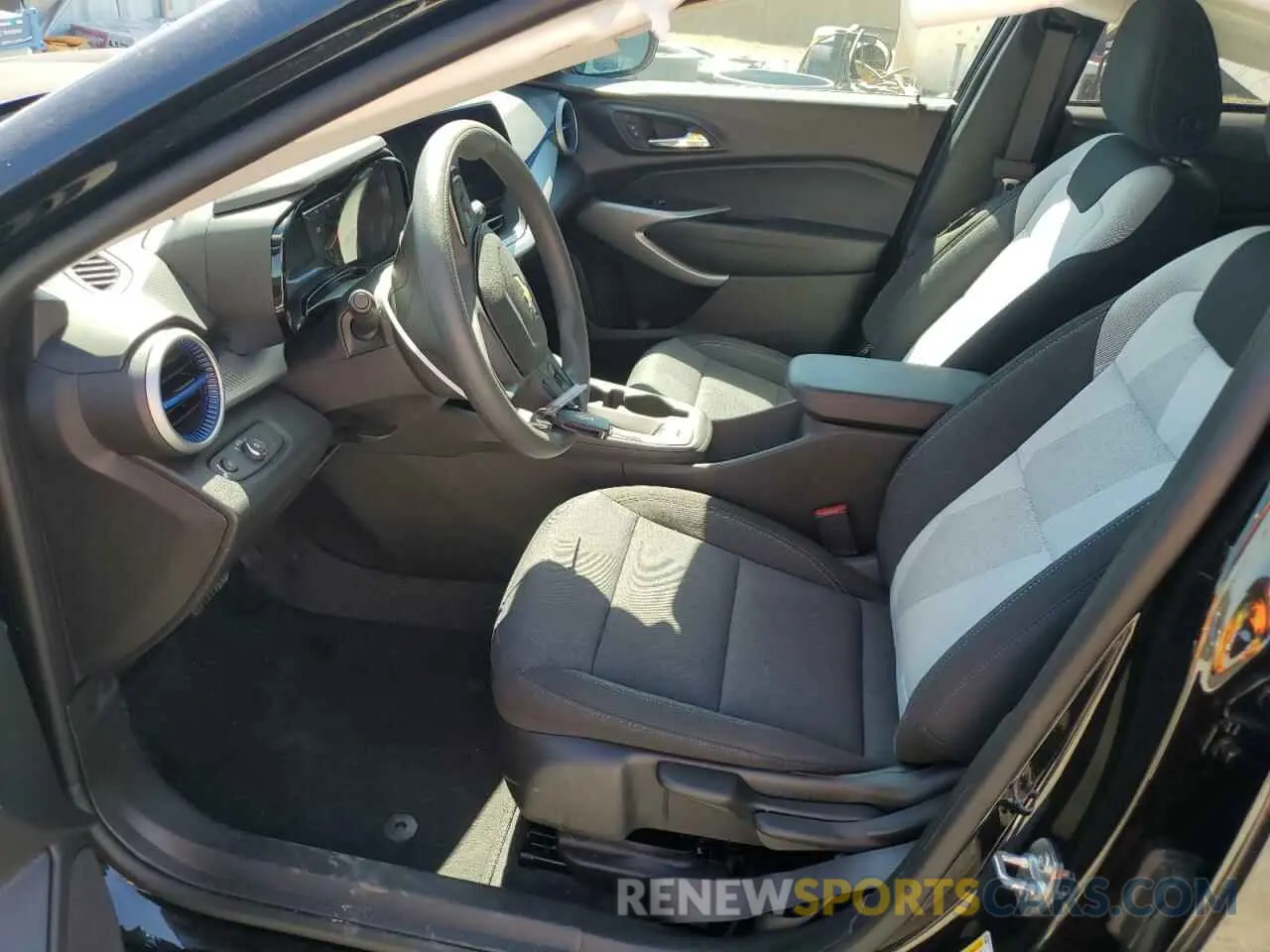 7 Photograph of a damaged car KL77LFEP4SC161609 CHEVROLET TRAX 2025