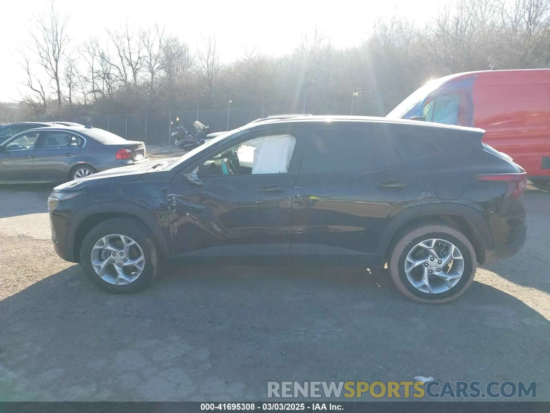 15 Photograph of a damaged car KL77LFEP6SC000310 CHEVROLET TRAX 2025