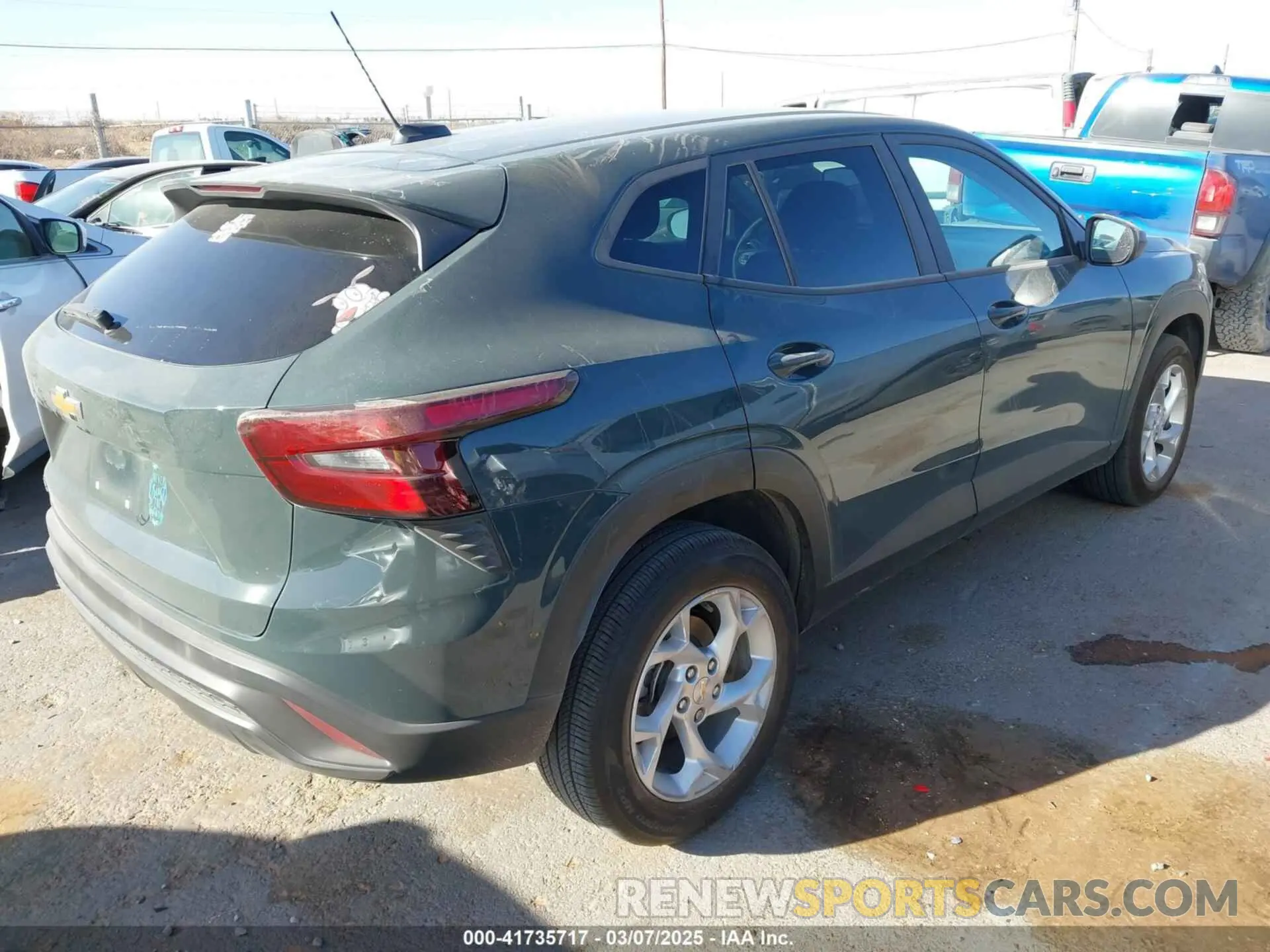 4 Photograph of a damaged car KL77LFEP8SC066146 CHEVROLET TRAX 2025