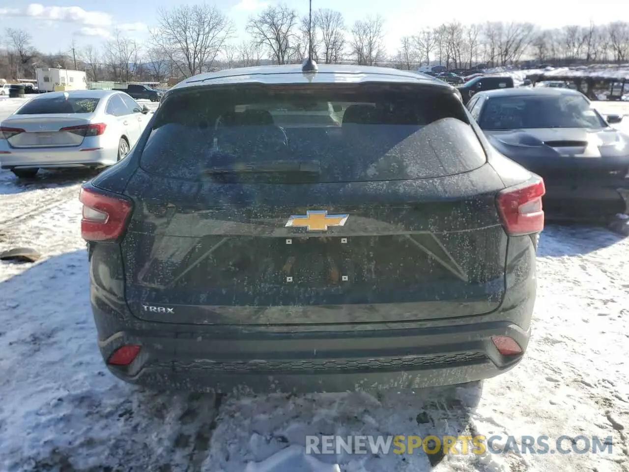 6 Photograph of a damaged car KL77LFEP8SC130590 CHEVROLET TRAX 2025