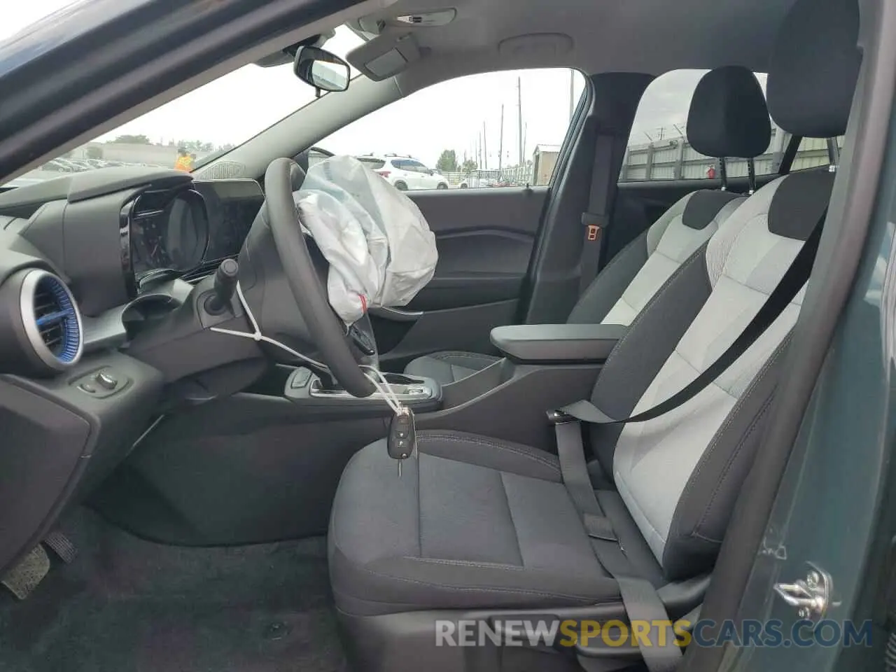 7 Photograph of a damaged car KL77LFEP8SC219799 CHEVROLET TRAX 2025