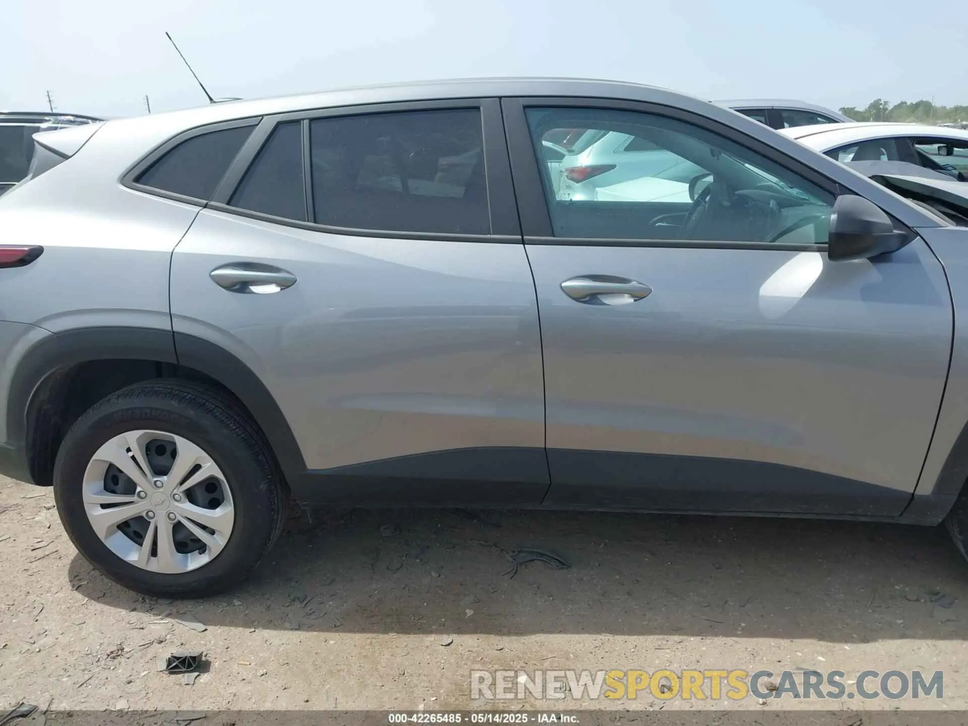 13 Photograph of a damaged car KL77LFEP9SC040459 CHEVROLET TRAX 2025