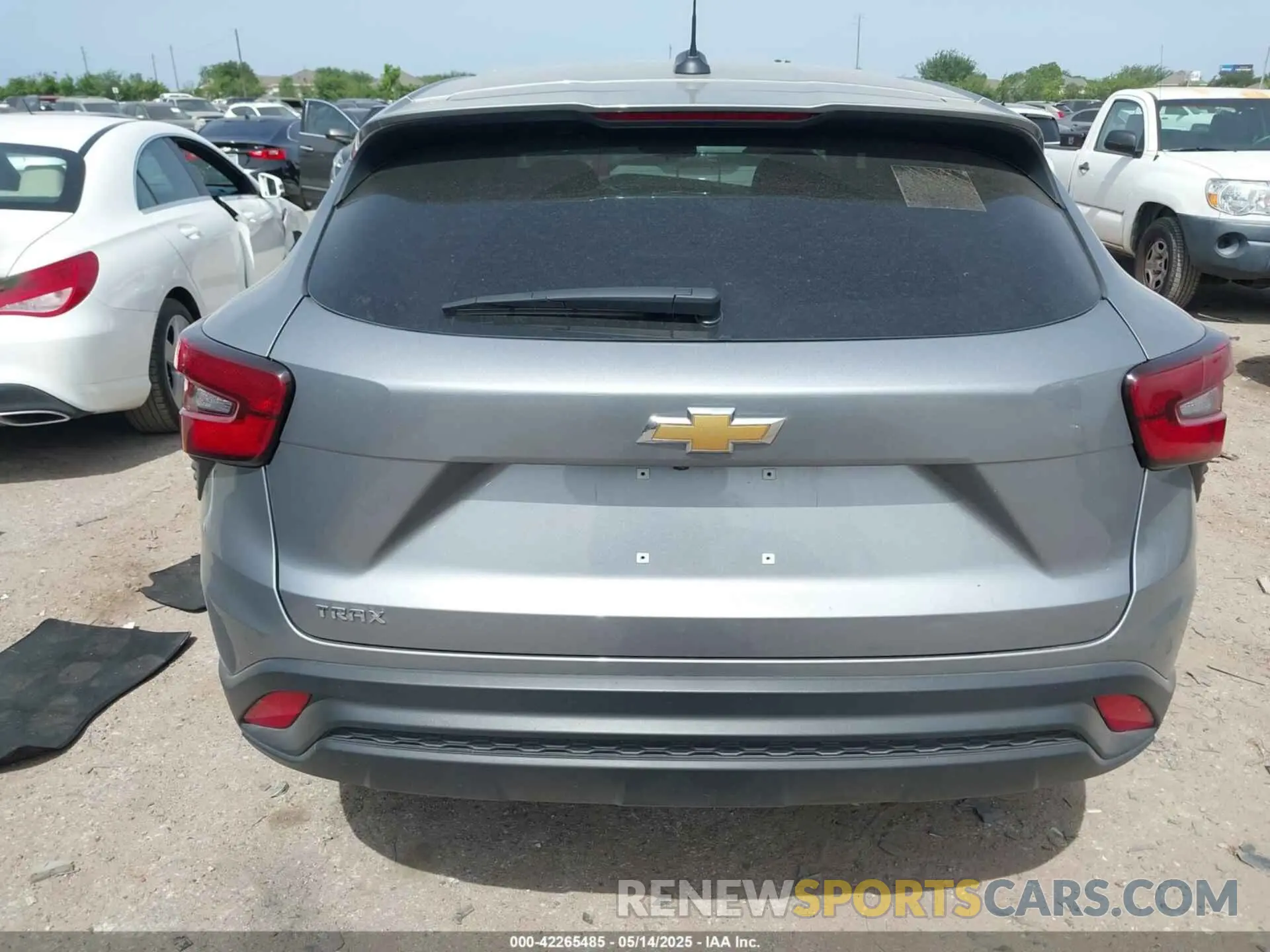 16 Photograph of a damaged car KL77LFEP9SC040459 CHEVROLET TRAX 2025