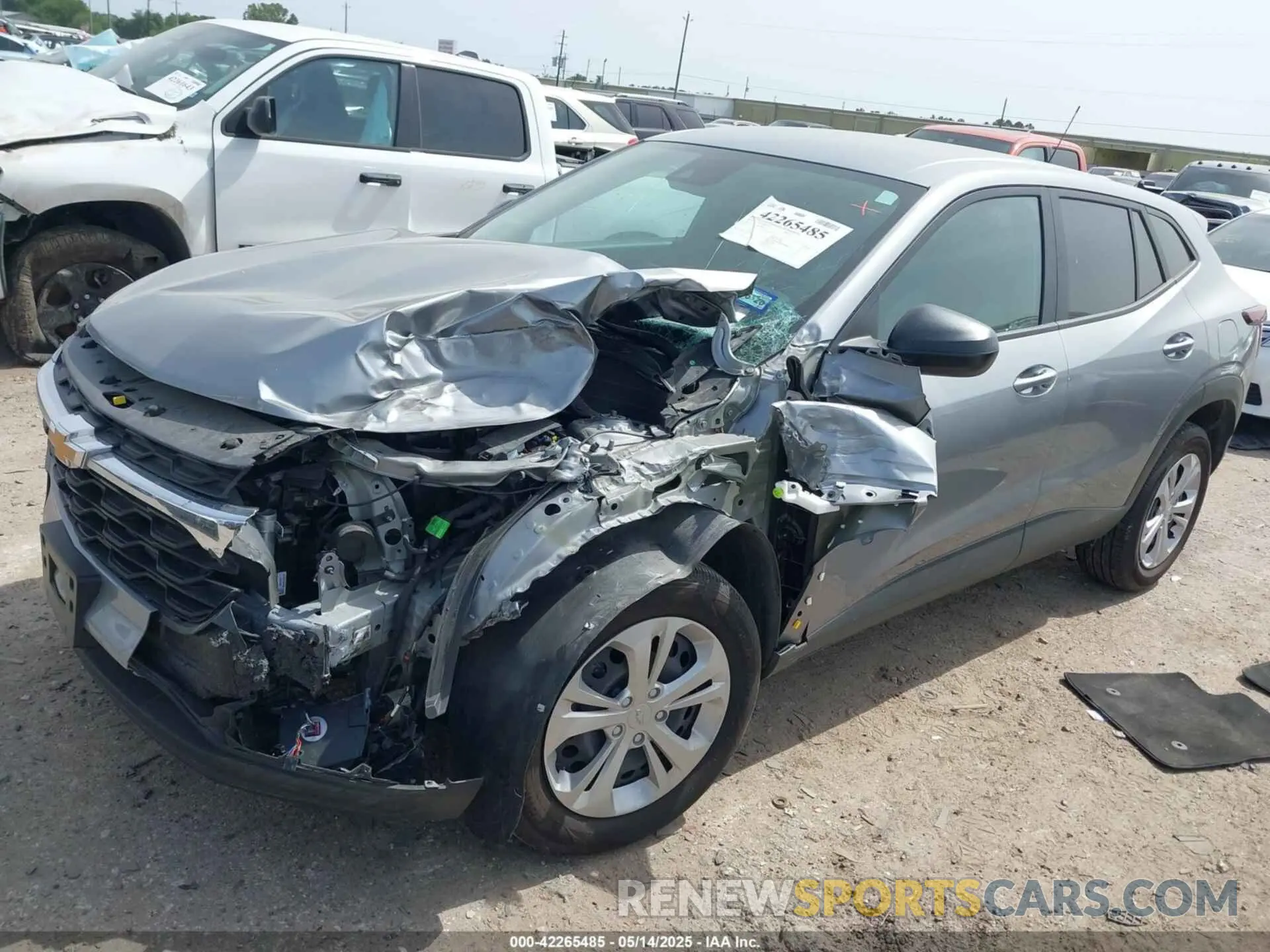 2 Photograph of a damaged car KL77LFEP9SC040459 CHEVROLET TRAX 2025