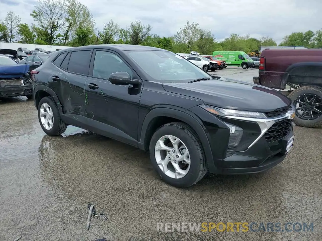 4 Photograph of a damaged car KL77LFEPXSC057528 CHEVROLET TRAX 2025