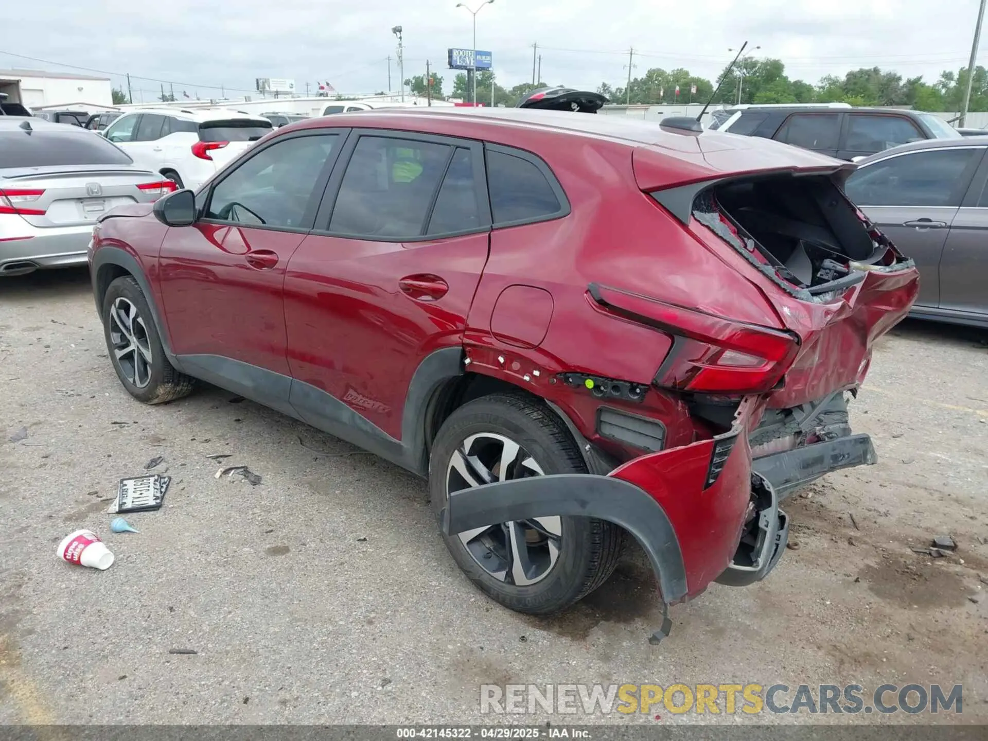 3 Photograph of a damaged car KL77LGEP0SC027993 CHEVROLET TRAX 2025