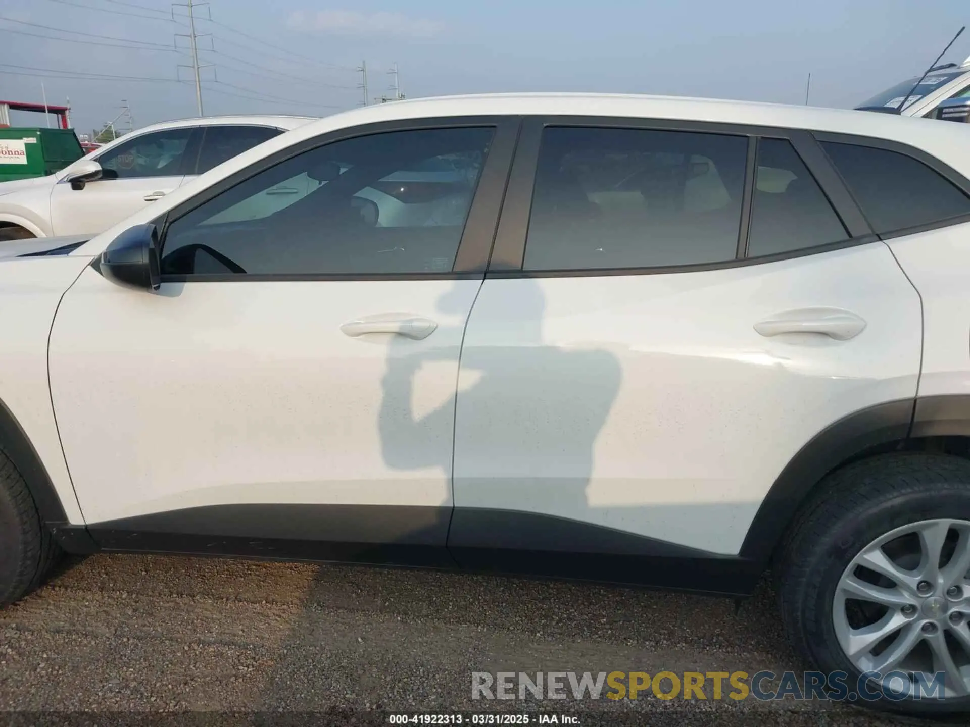 14 Photograph of a damaged car KL77LGEP1SC005792 CHEVROLET TRAX 2025