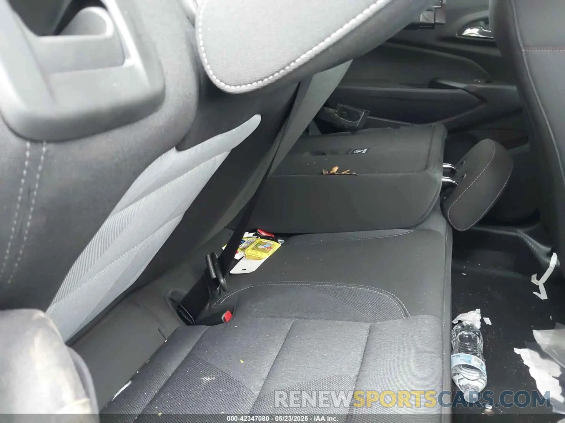 8 Photograph of a damaged car KL77LGEP1SC127424 CHEVROLET TRAX 2025