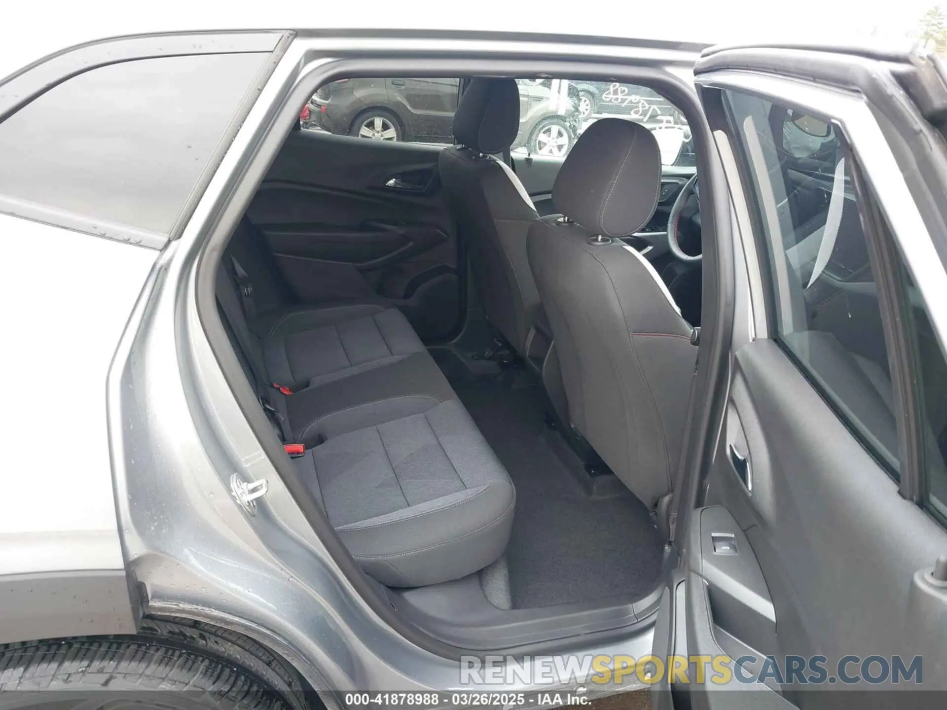 8 Photograph of a damaged car KL77LGEP4SC031528 CHEVROLET TRAX 2025