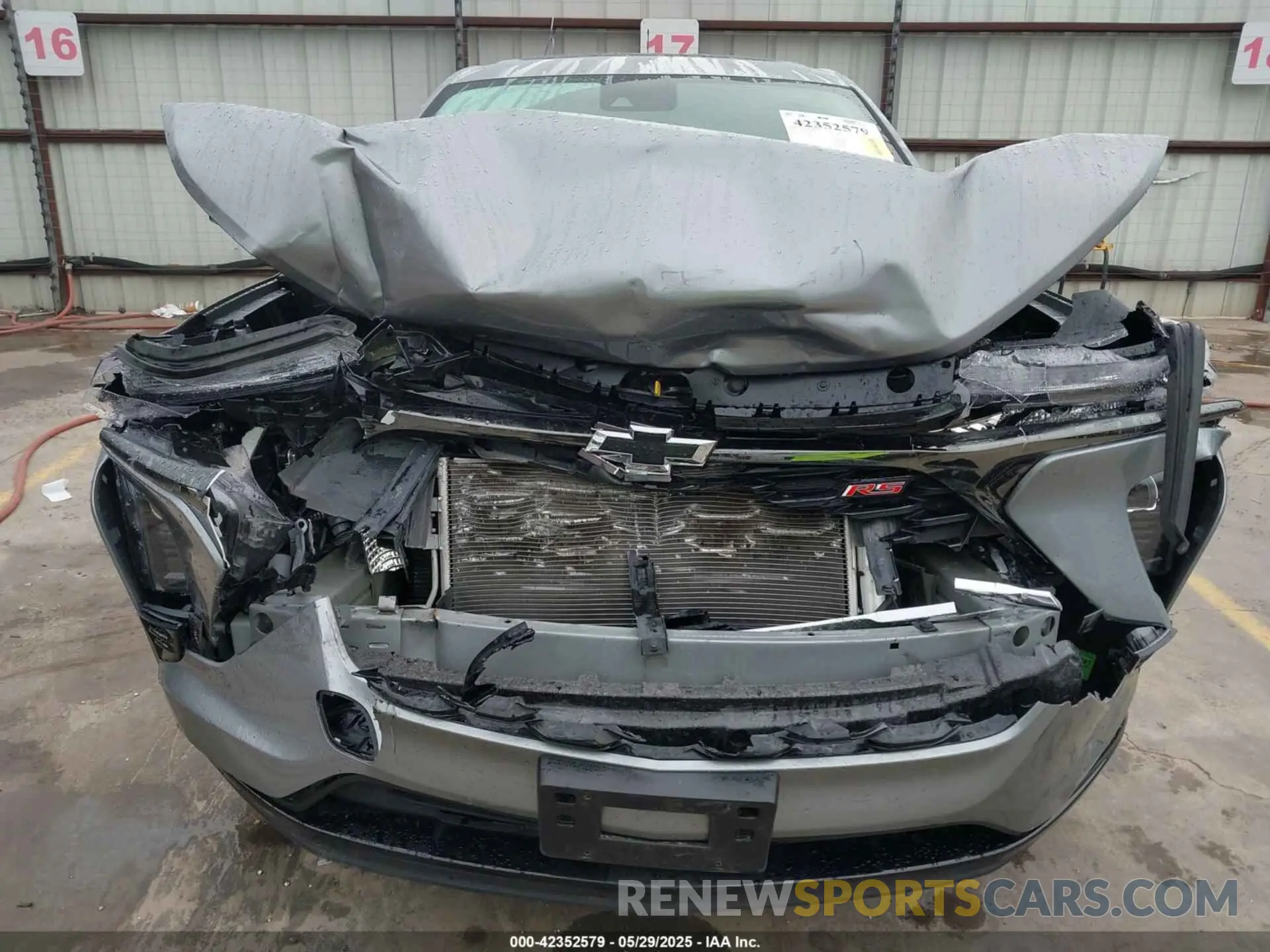 6 Photograph of a damaged car KL77LGEP4SC133377 CHEVROLET TRAX 2025