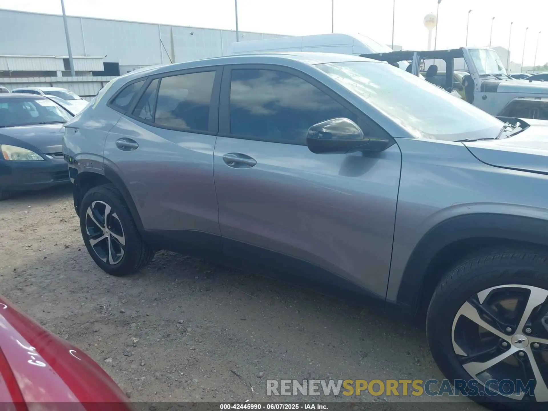 14 Photograph of a damaged car KL77LGEP6SC055698 CHEVROLET TRAX 2025